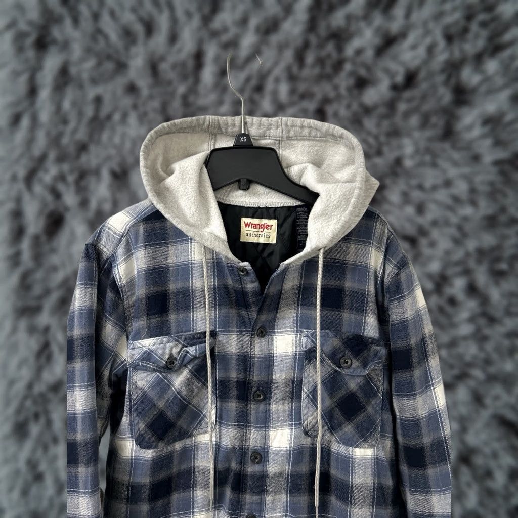 Wrangler Wrangler Authentics Shirt Jacket Mens S Blue Plaid Flannel Hooded Quilted Lined 3-in-1 Jacket Size US S / EU 44-46 / 1 - 1 Thumbnail