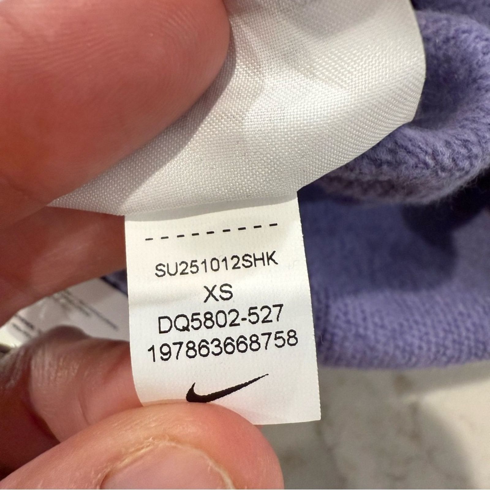 Nike Nike NWT Club Fleece Mid Rise Sweat Shorts Womens XS Purple Size 26" / US 2 / IT 38 - 9 Thumbnail