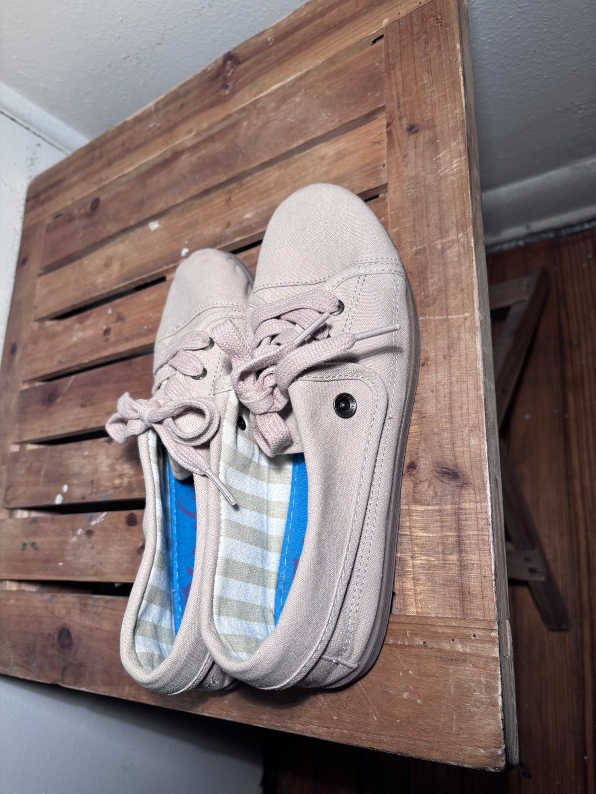 Other Blowfish Fold Over Canvas Sneaker Size US 8 / IT 38 - 9 Thumbnail