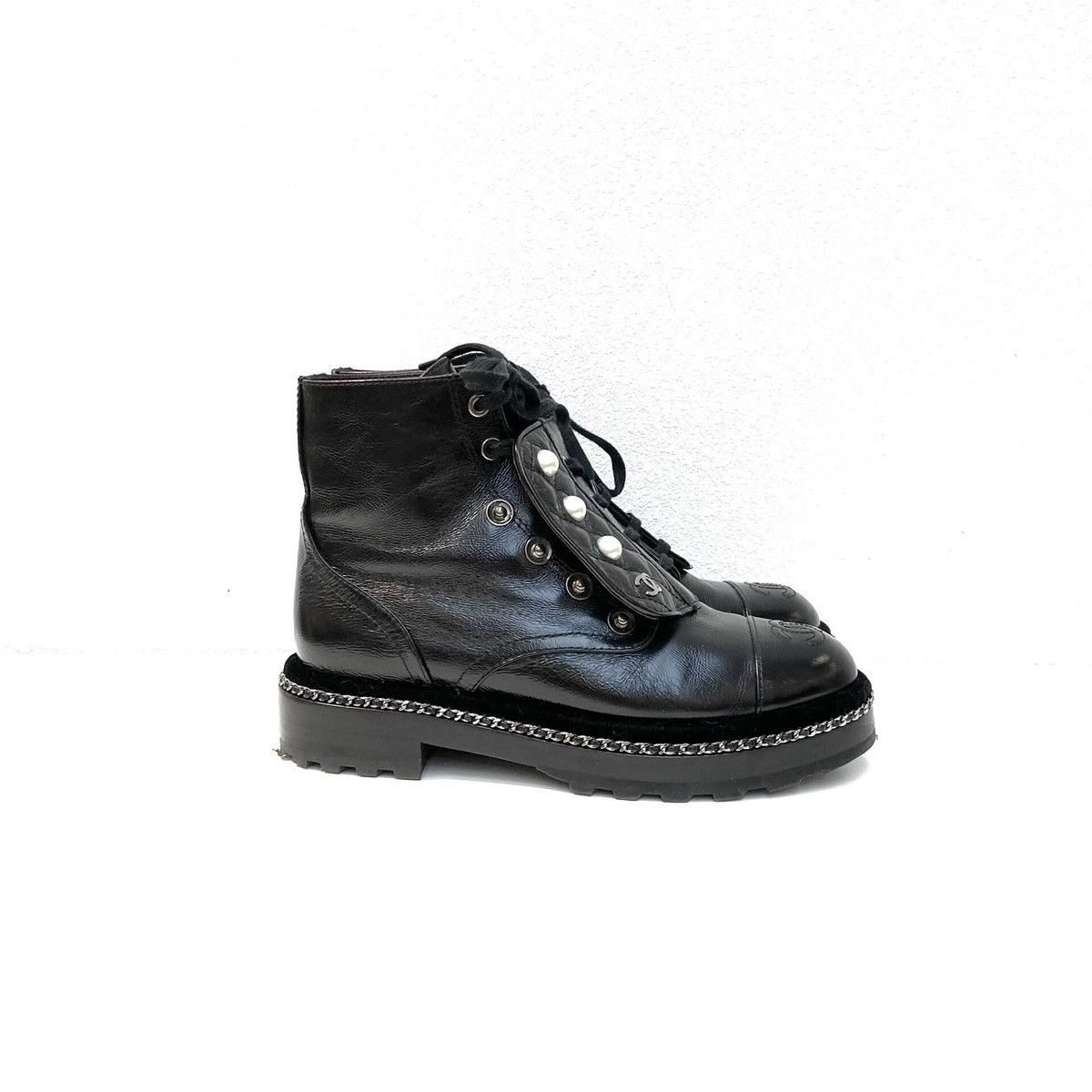 Chanel Chanel Black Leather Pearl Military Boots Size US 6 / IT 36 - 3 Thumbnail