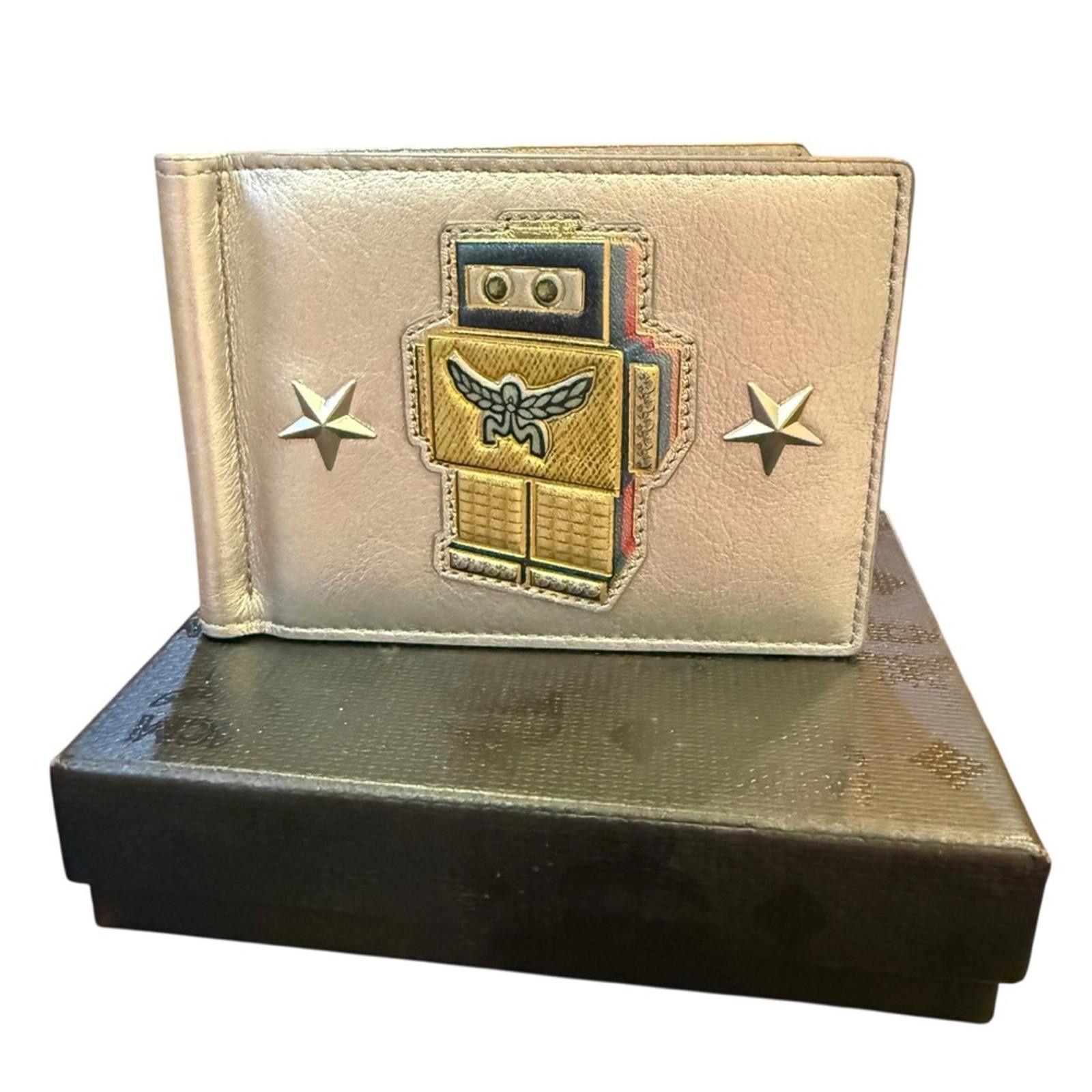 MCM MCM Robot Bifold Silver Leather Wallet w/ Money Clip Size ONE SIZE - 2 Thumbnail