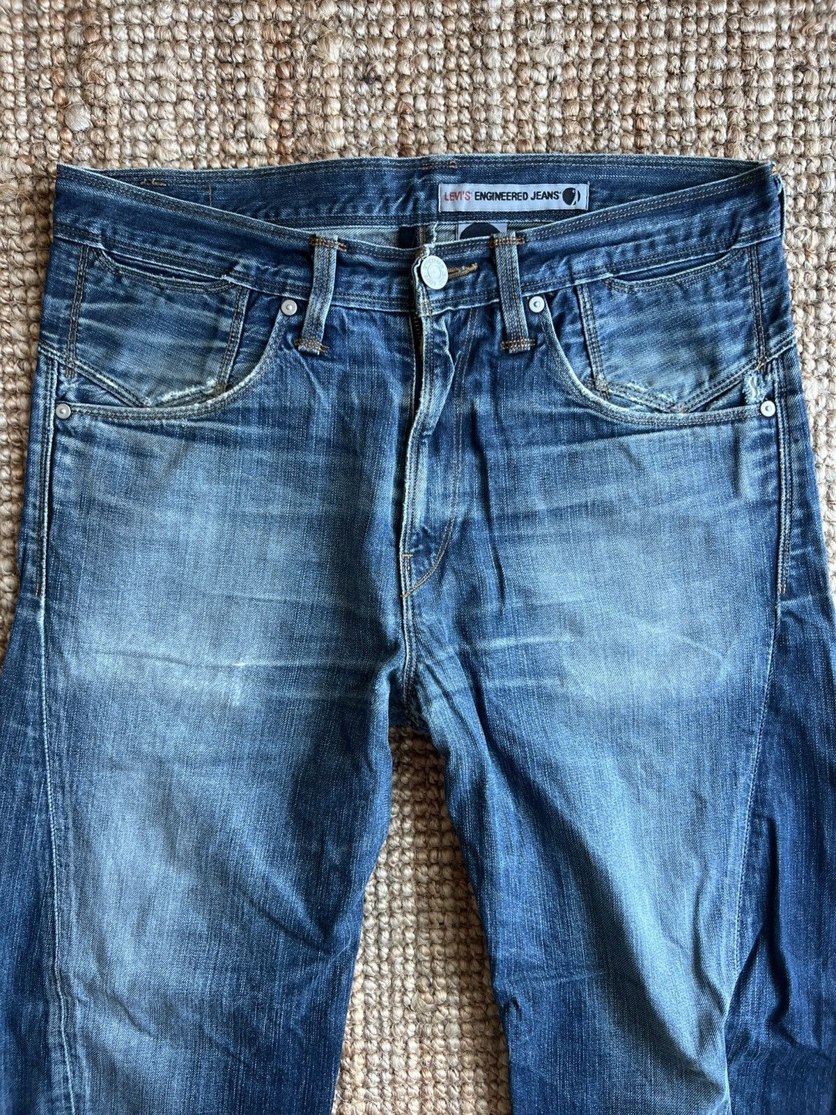 Levi's Vintage Levis Engineered Twisted Jeans Tag W31 Actual 34x30 Size US 31 - 2 Thumbnail