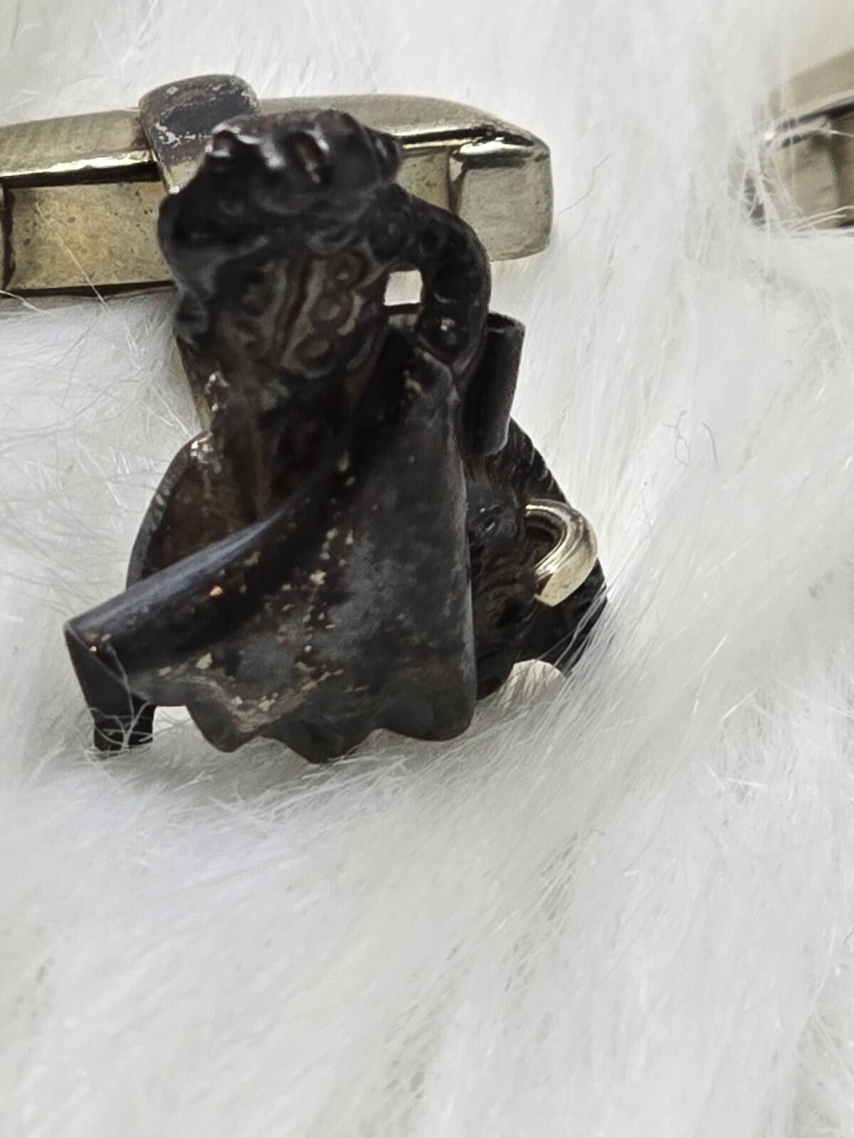 The Unbranded Brand Vintage Sterling Silver Bullfighter Matador & Bull Cufflinks Size ONE SIZE - 2 Thumbnail