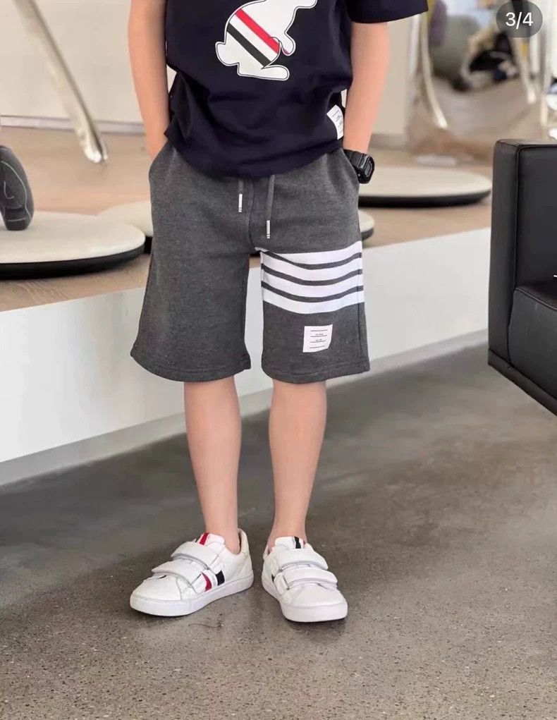 Thom Browne Thom Browne Dark grey shorts Size US 38 / EU 54 - 7 Thumbnail