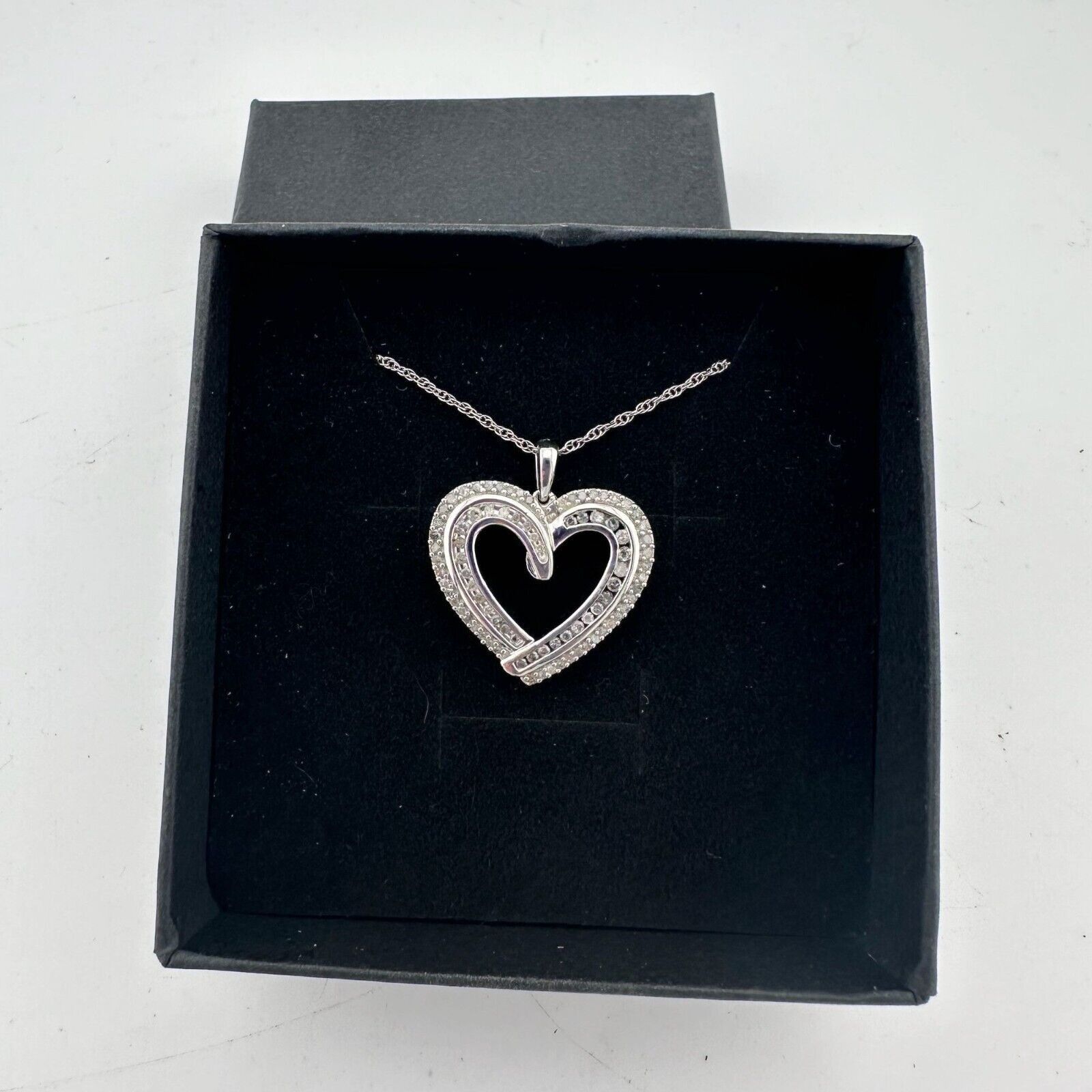 Other Beautiful 1/2 Carat Natural Diamond Heart Necklace Sterling Size ONE SIZE - 11 Thumbnail