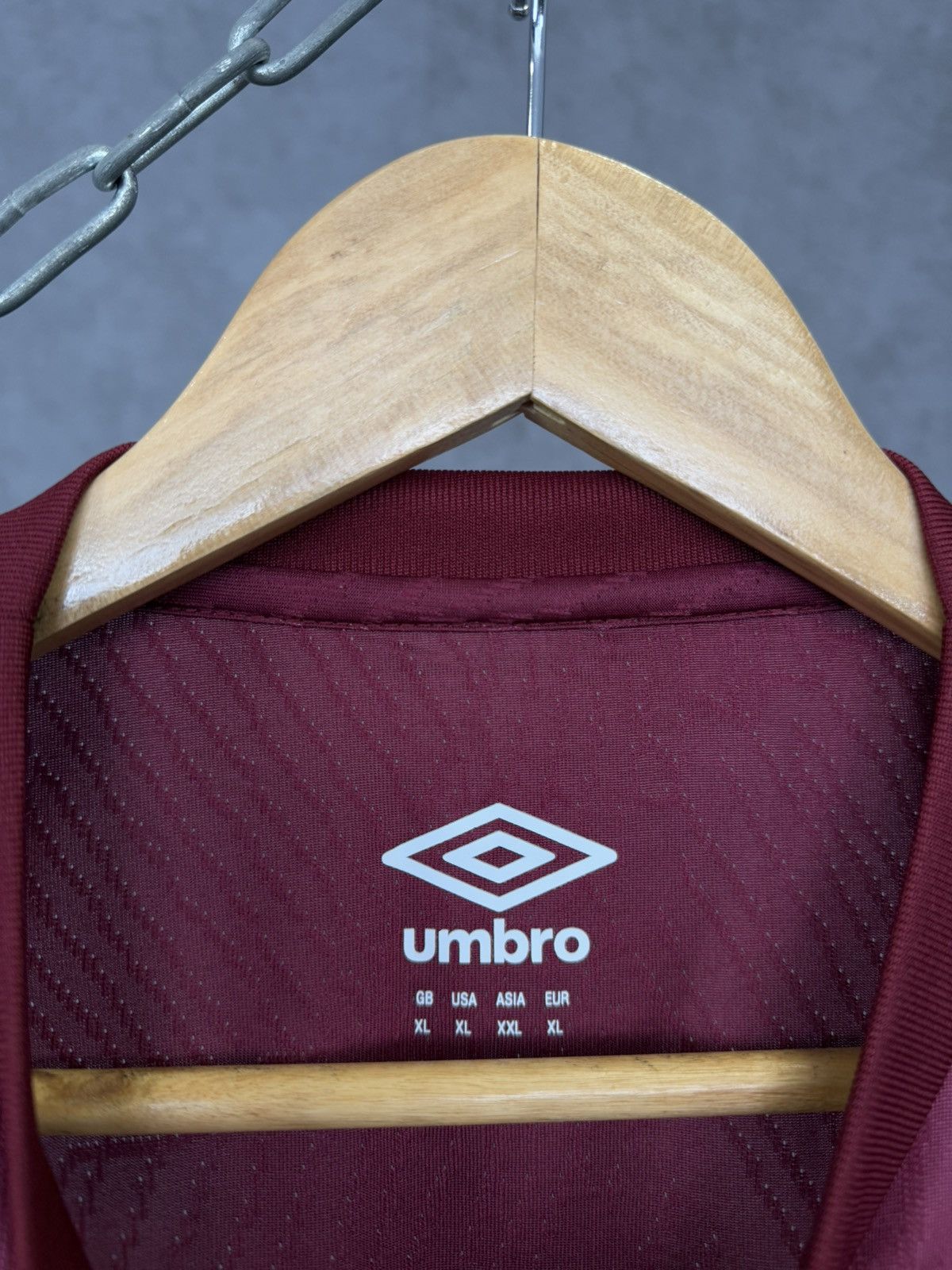 Umbro West Ham United umbro soccer jersey Size US L / EU 52-54 / 3 - 4 Thumbnail