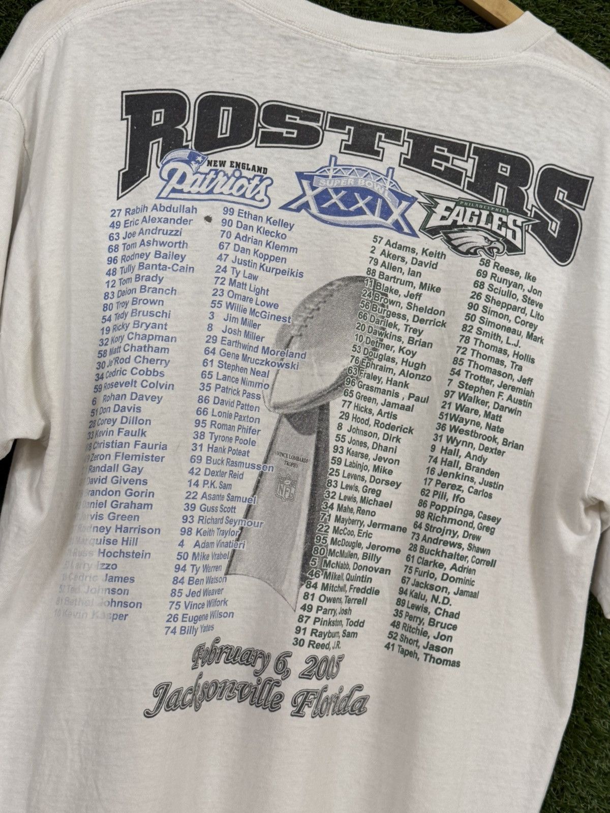 Vintage Vintage Super Bowl NFL Eagles Patriots Tee Large Football Size US L / EU 52-54 / 3 - 7 Thumbnail