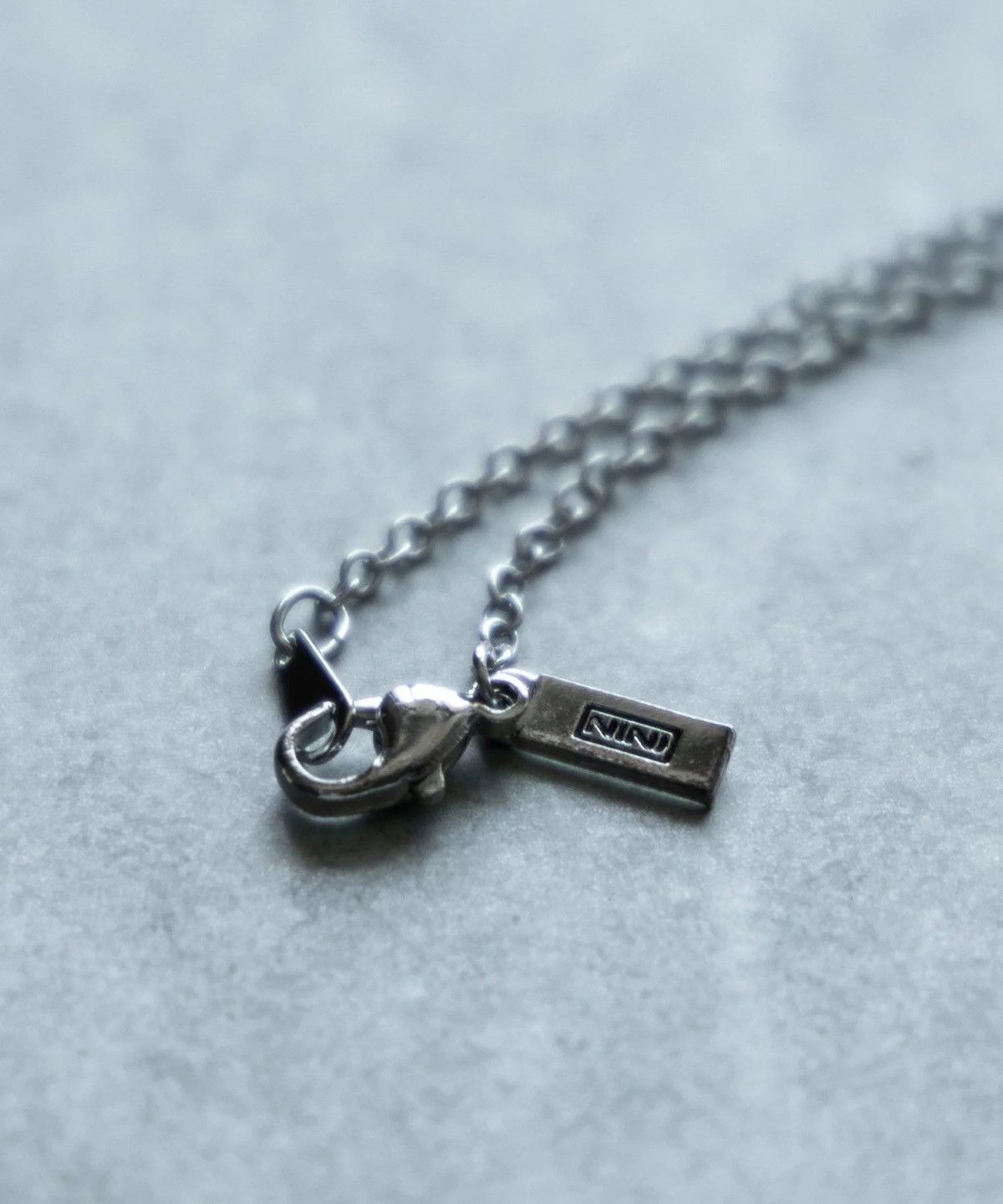 Number (N)ine Number nine guitar pick necklace Size ONE SIZE - 5 Thumbnail