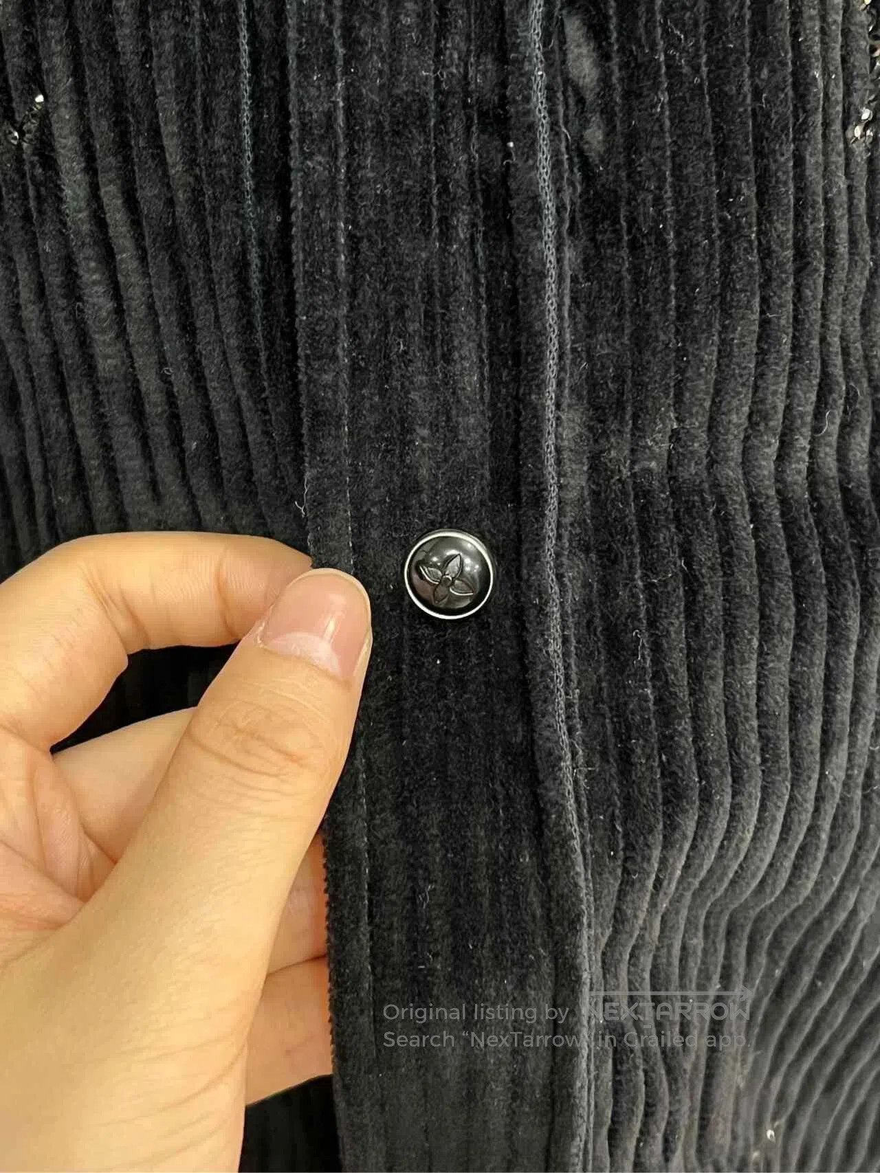 Louis Vuitton Louis Vuitton Pharrell Corduroy Shirt Jacket. Size US XXL / EU 58 / 5 - 4 Thumbnail