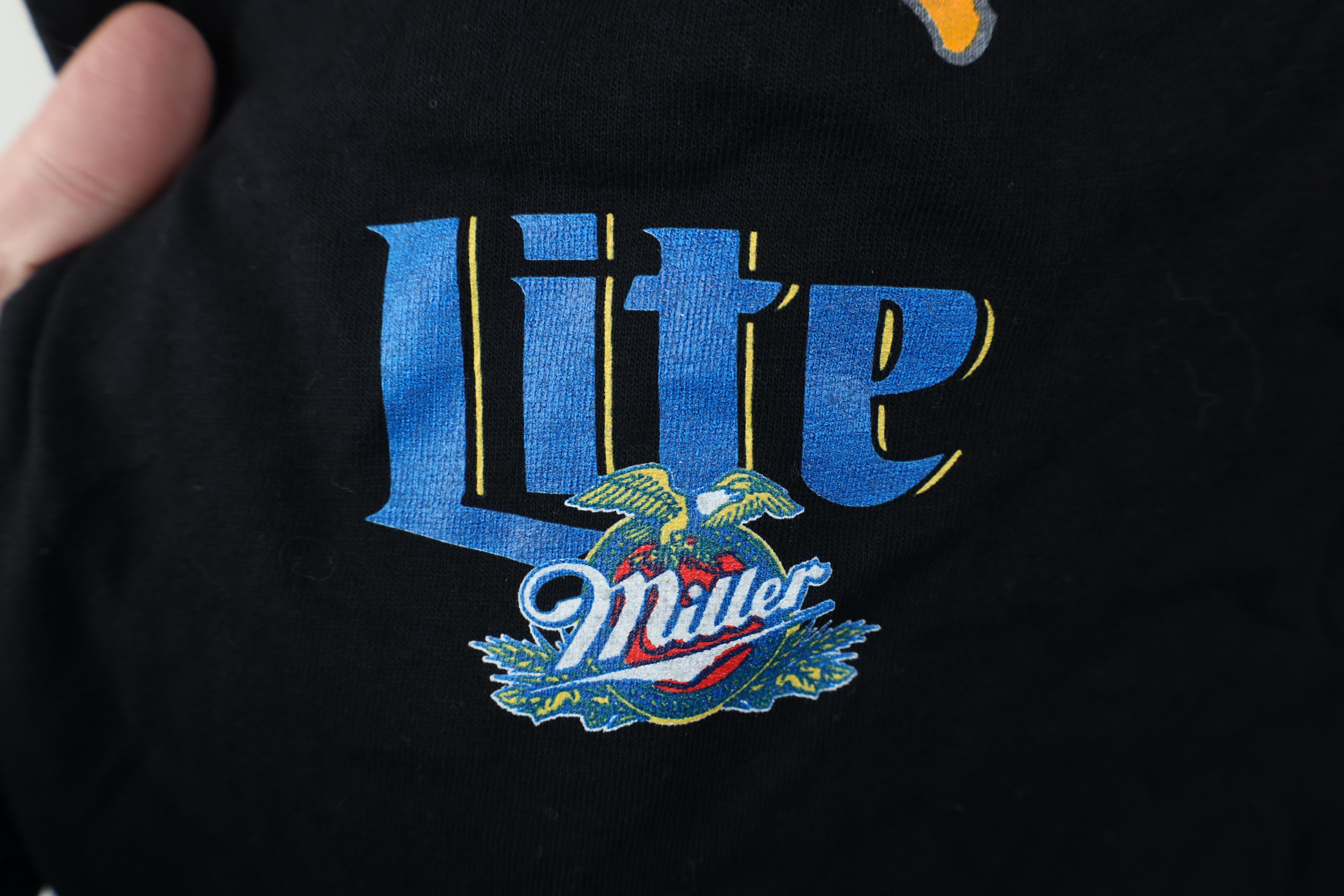 Vintage Deadstock Vintage 90s Life is Good Miller Lite Beer T-Shirt Size US XL / EU 56 / 4 - 11 Thumbnail