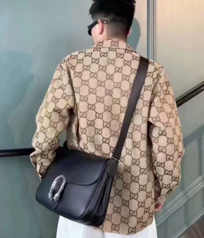 Gucci Gucci Brown logo jacquard full print cotton lapel long-slee Size US S / EU 44-46 / 1 - 9 Thumbnail