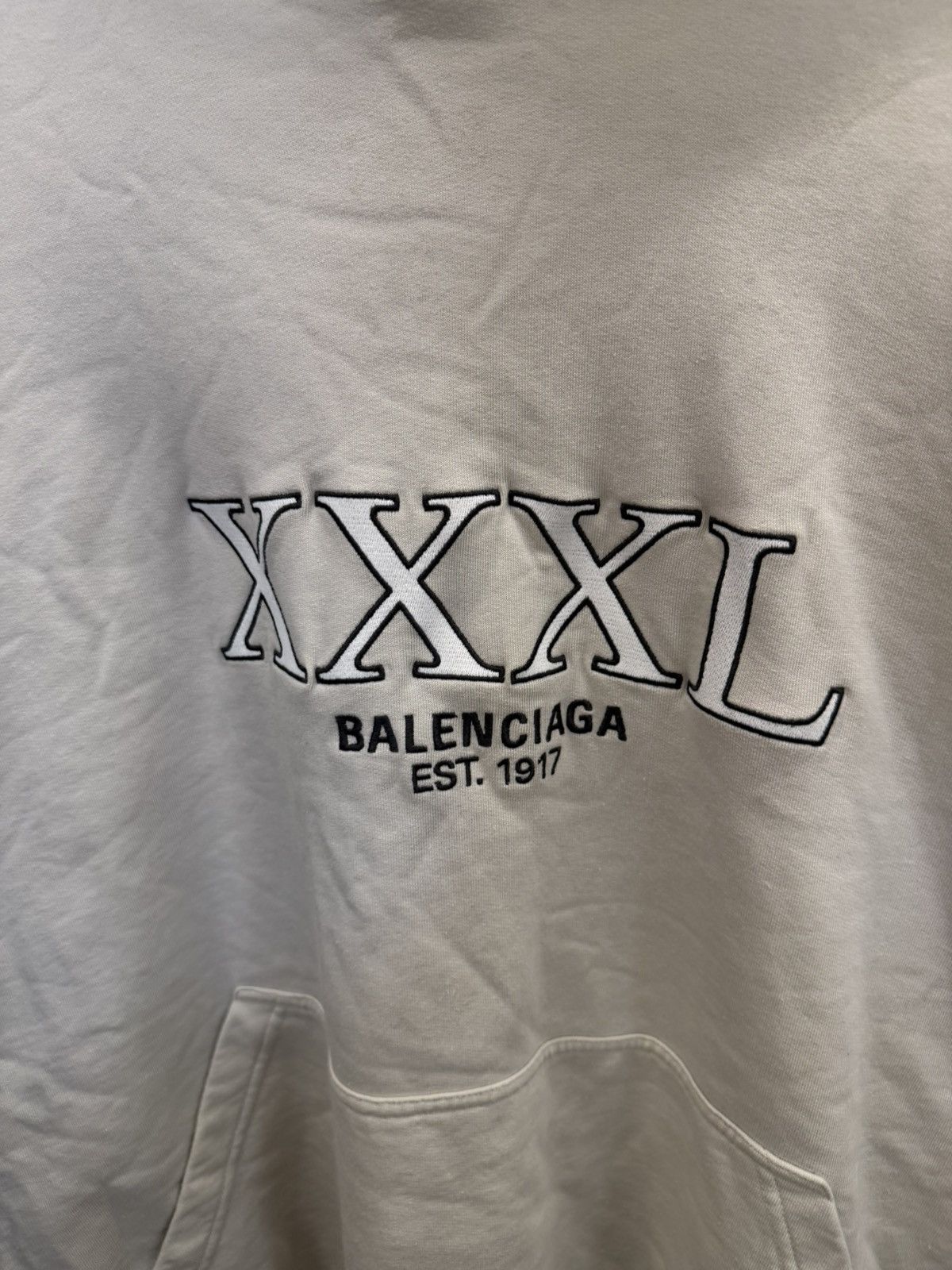 Balenciaga Balenciaga Off-White 'XXXL' Hoodie Size US M / EU 48-50 / 2 - 3 Thumbnail