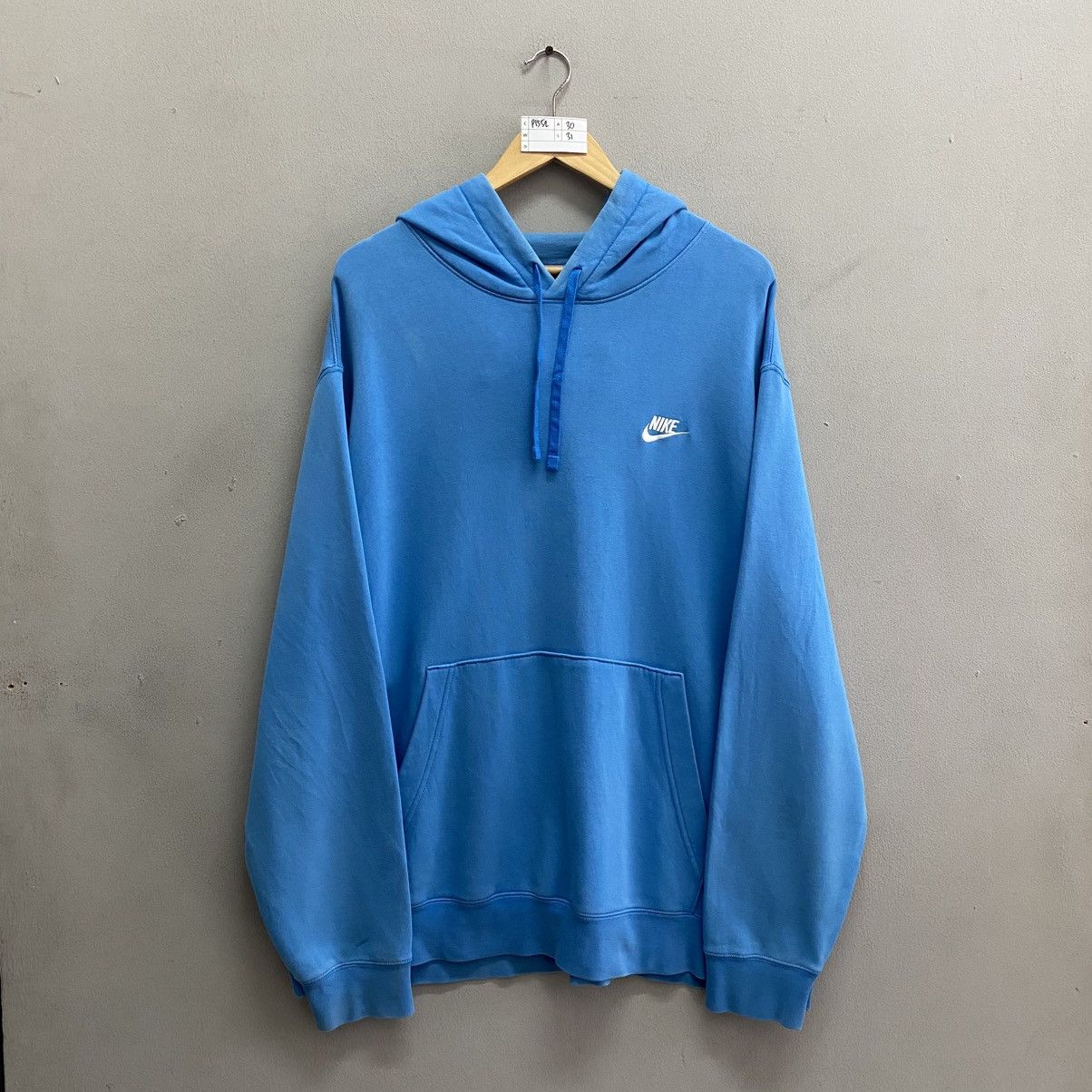 Nike Nike Swoosh Baggy Hoodie (XL) Size US XL / EU 56 / 4 - 1 Thumbnail