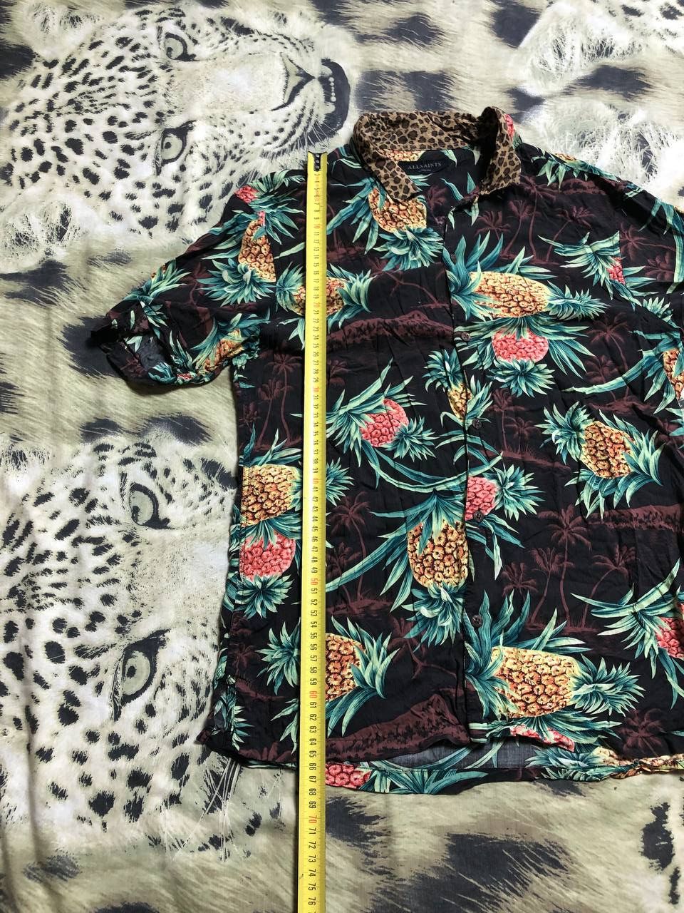 Allsaints Vintage Allsaints Hawaii Print Button Up Shirt Size M Size US M / EU 48-50 / 2 - 9 Thumbnail