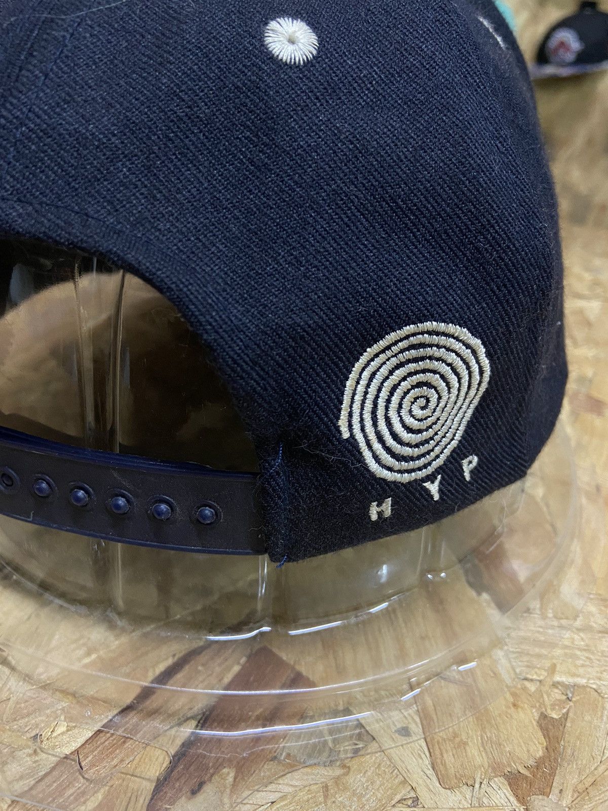 Kendrick Lamar × Vintage RARE💯BLAH BLAH BLAH HYPNOTIC HATS Size ONE SIZE - 7 Thumbnail