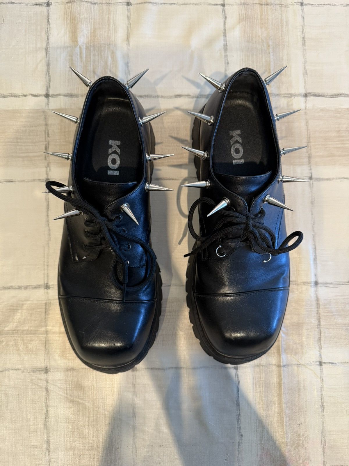 Kings Of Indigo Customized koi Shoes Size US 11 / EU 44 - 1 Thumbnail