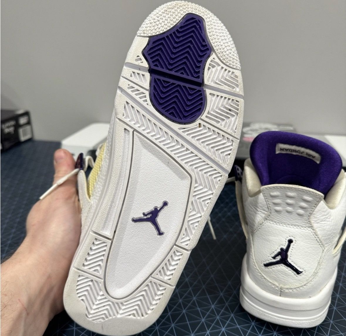 Jordan Brand Jordan 4 GS Purple Metallic Size US 7 / EU 40 - 6 Thumbnail