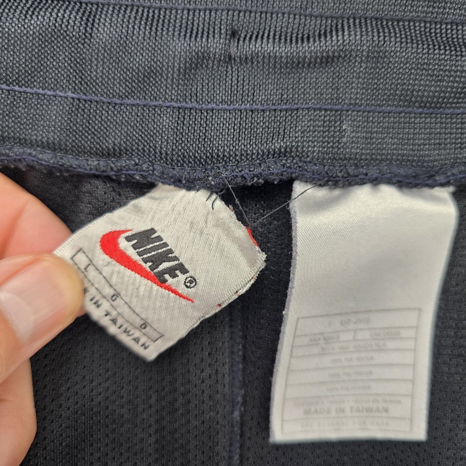 Nike Vintage Nike Shorts Mens Large-XL 7" Inseam Basketball 90s Size US 38 / EU 54 - 5 Thumbnail