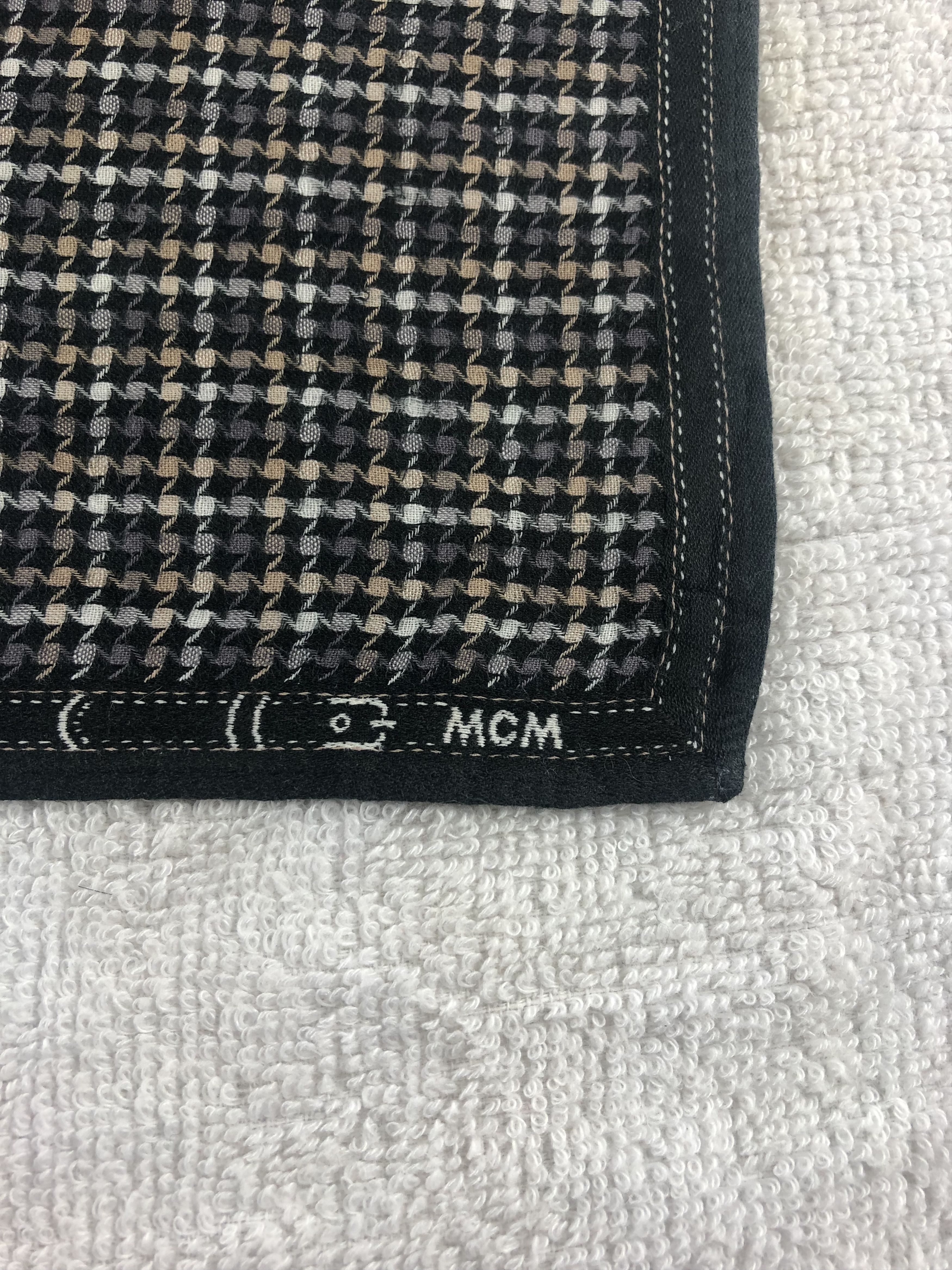 MCM MCM Handkerchief / Bandana / Neckerchief Size ONE SIZE - 5 Thumbnail