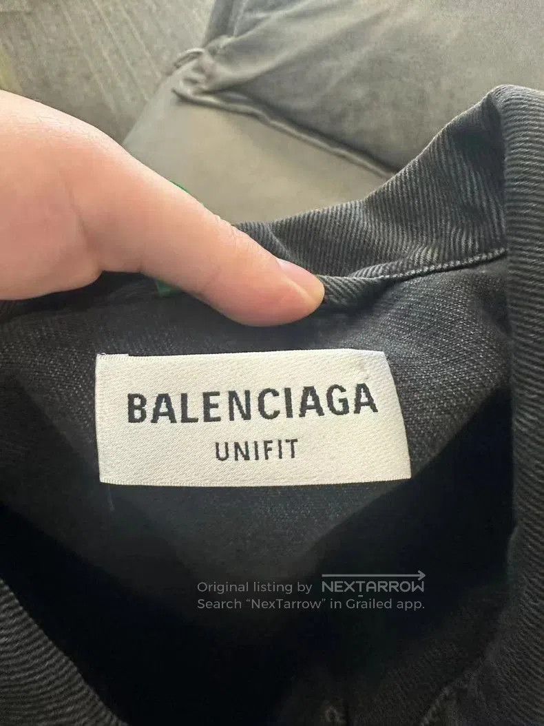 Balenciaga Balenciaga Spray Paint Denim Jacket. Size US S / EU 44-46 / 1 - 3 Thumbnail