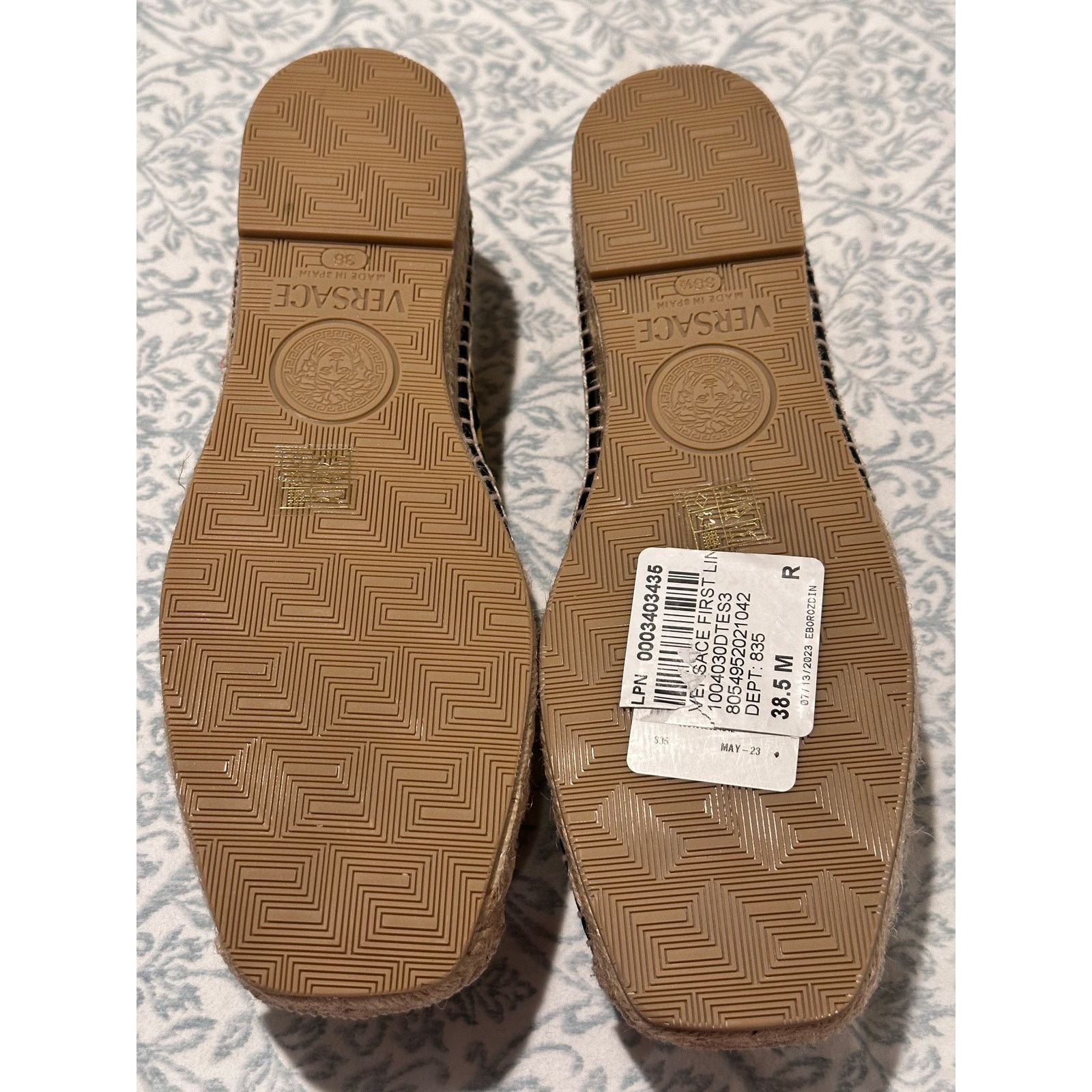 Versace Versace Barocco Print Canvas Espadrilles sz38.5 Size US 7.5 / IT 37.5 - 4 Thumbnail