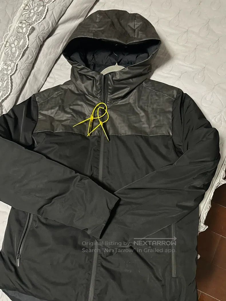 Fendi Fendi Full Printed Down Jacket Size US L / EU 52-54 / 3 - 1 Thumbnail
