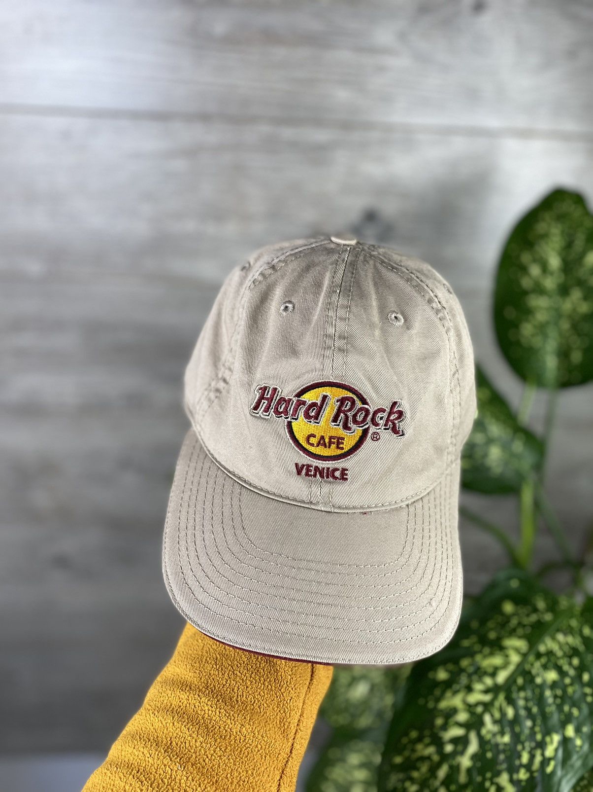 Hard Rock Cafe ❤️‍🔥🔥Hard Rock Cafe Cap Size ONE SIZE - 1 Thumbnail