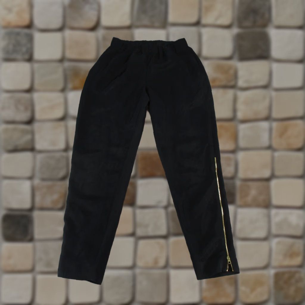 Everlane VINTAGE Everlane Pants Womens Regular Small Abrasions Black Tapered Ankle Zip Dress Pants 2010s Womens Size 27" / US 4 / IT 40 - 1 Thumbnail
