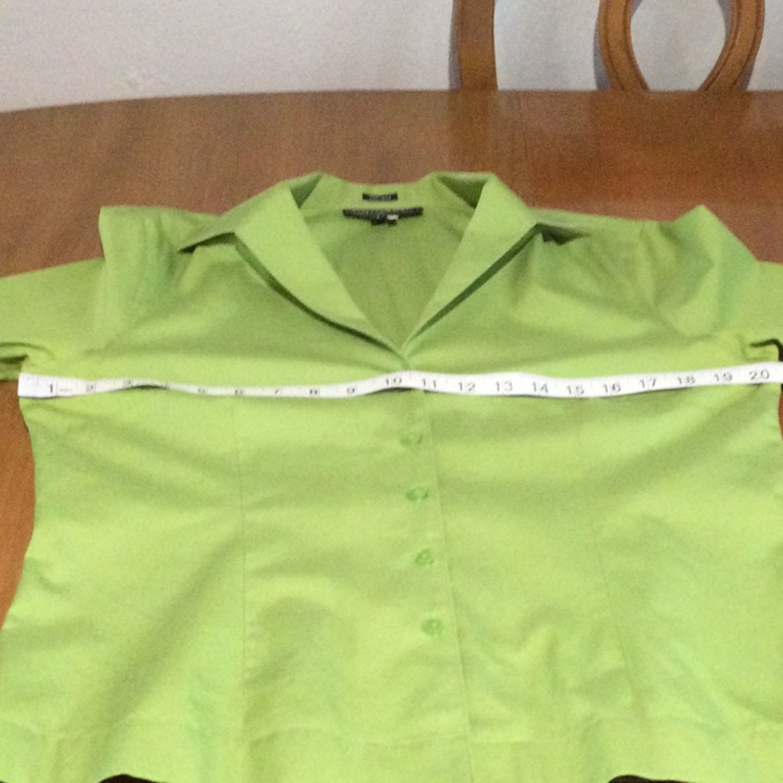 Jones New York Jones New York Green Button Front Collar No Iron Blouse Sz 8 Size M / US 6-8 / IT 42-44 - 15 Thumbnail