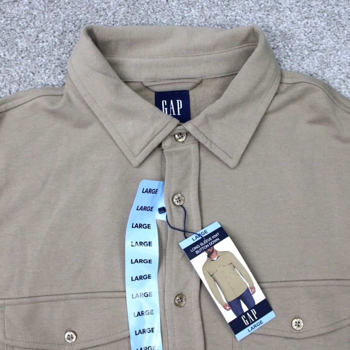 Gap Gap Shirt Mens Large Beige Long Sleeve Button-Down Knit Pockets NWT Size US L / EU 52-54 / 3 - 6 Thumbnail