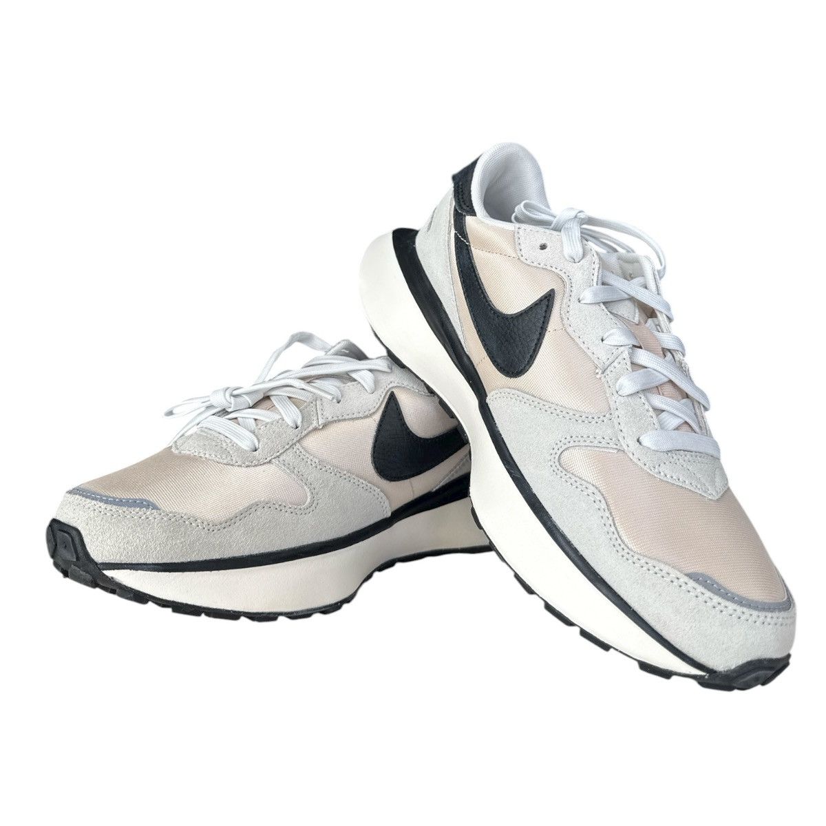 Nike Size 10 Women Nike Phoenix Waffle Summit White Black Size US 10 / IT 40 - 1 Thumbnail