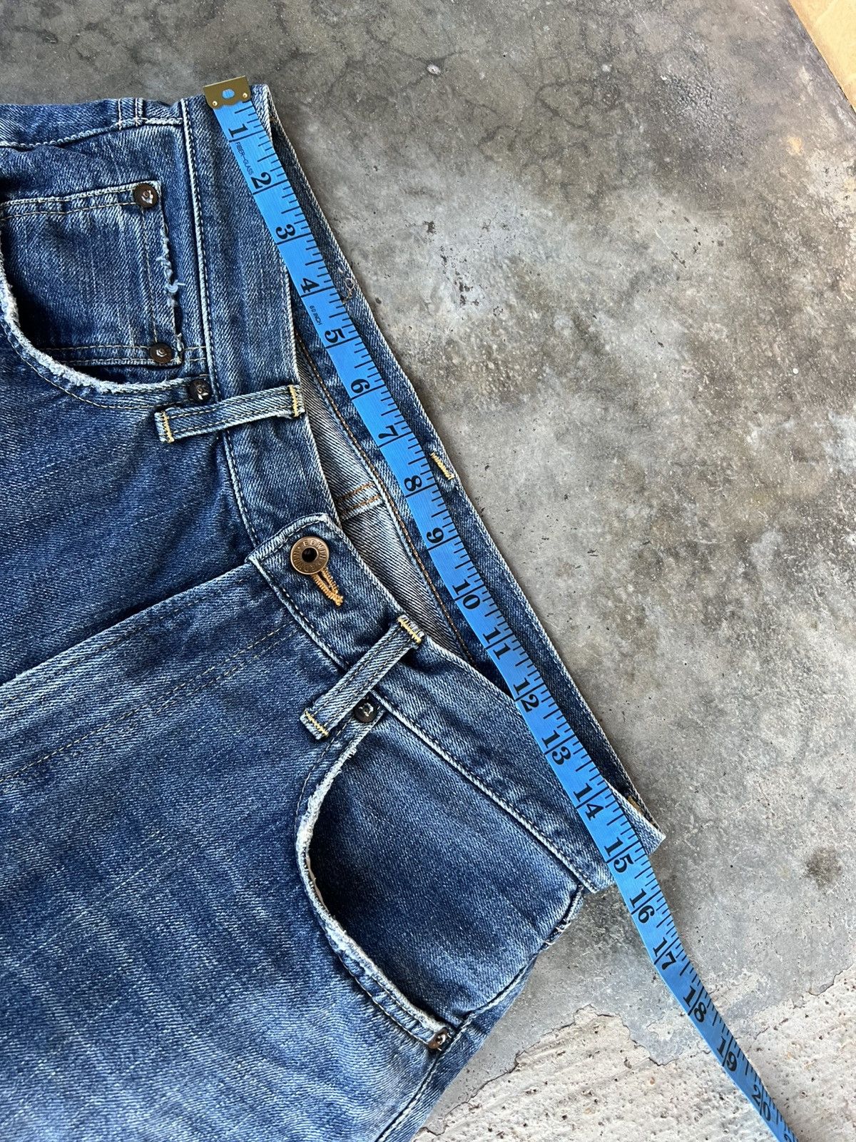 Edwin Vintage Distressed Edwin 505 Selvedge Short Jean Very Rare Size US 30 / EU 46 - 4 Thumbnail