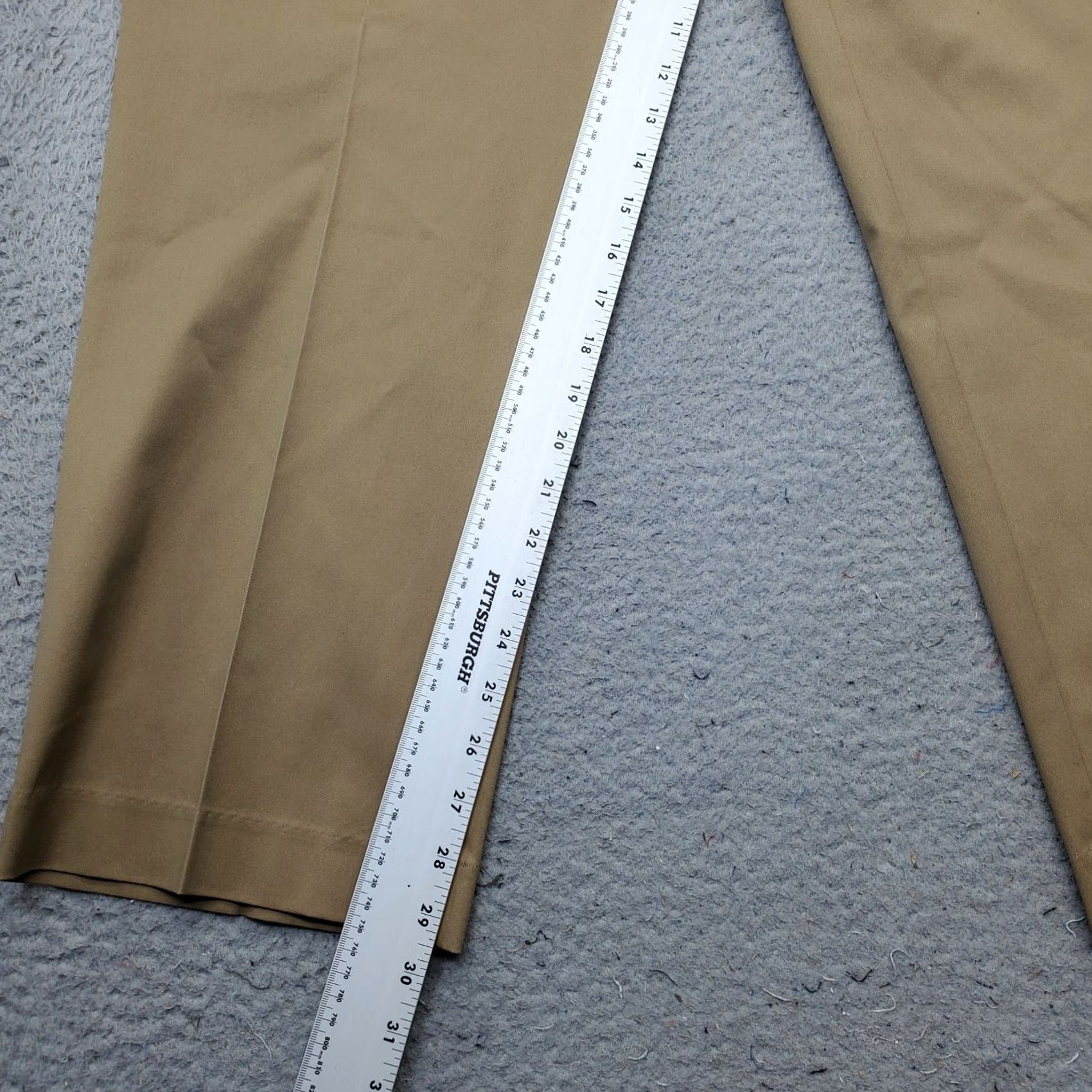 Dockers DOCKERS Mens Khaki Pants 48x30 Tan Pleated Casual Straight Leg Slash Pockets Mens Size 48 Tan Khaki Pants Size US 32 / EU 48 - 4 Thumbnail
