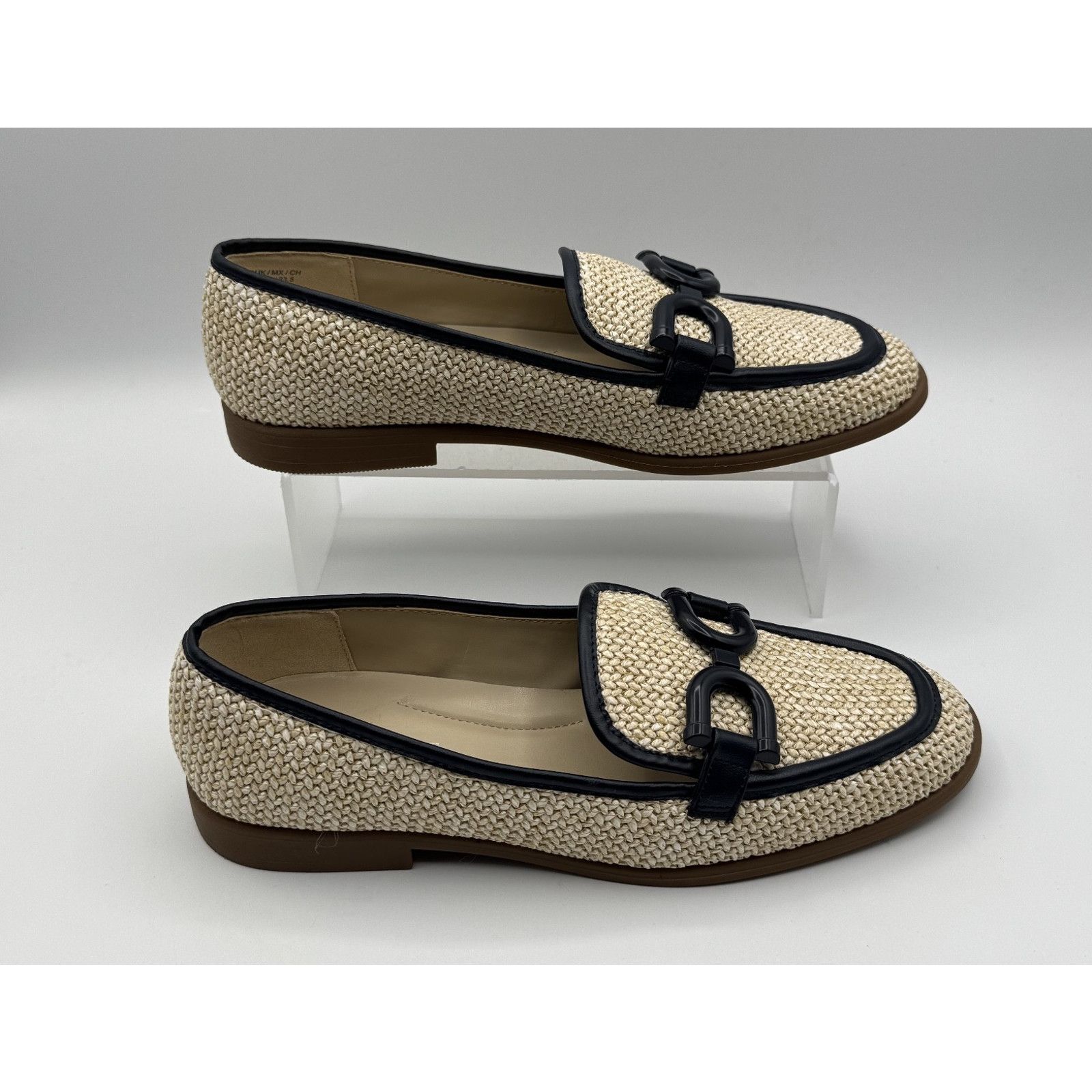 Kenneth Cole Kenneth Cole Women's Linda Bit Loafer Cream/Beige Size 7M Size US 7 / IT 37 - 1 Thumbnail