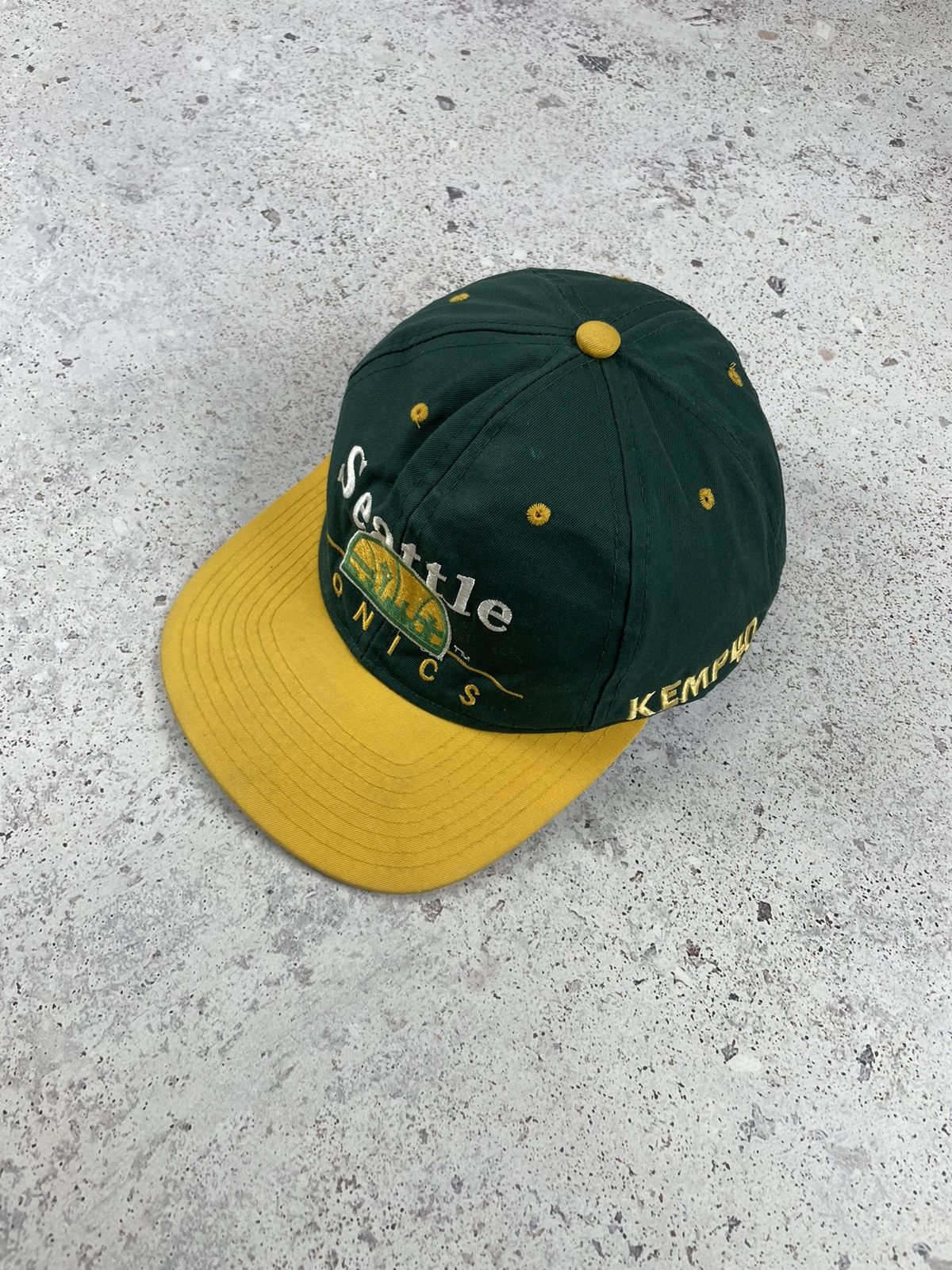 NBA × Vintage Vintage NBA Seattle Sonics Snapback Cap Hat Size ONE SIZE - 7 Thumbnail