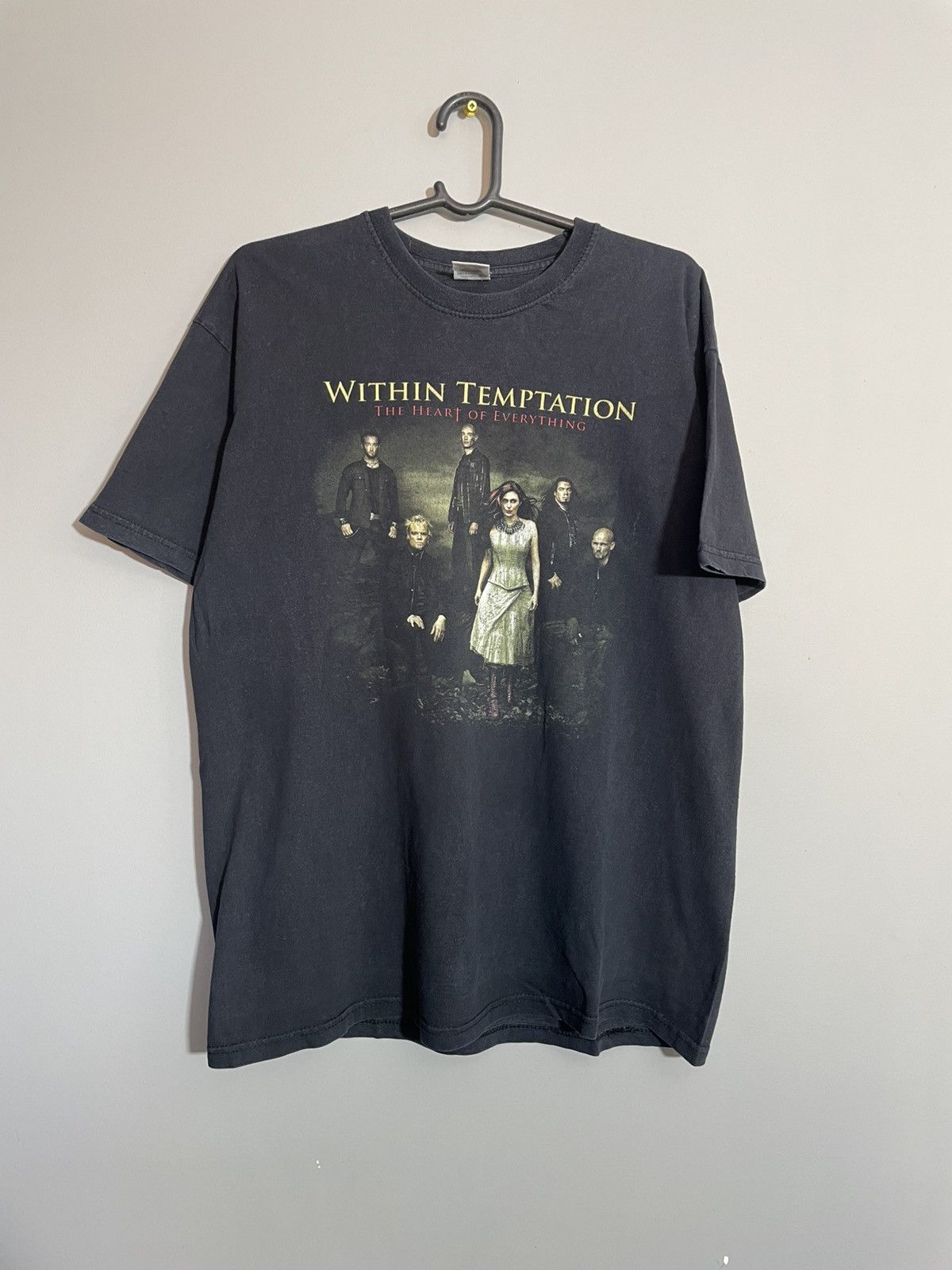 Band Tees × Vintage Vintage Rare Within Temptation The Heart of Everything tee Size US L / EU 52-54 / 3 - 1 Thumbnail
