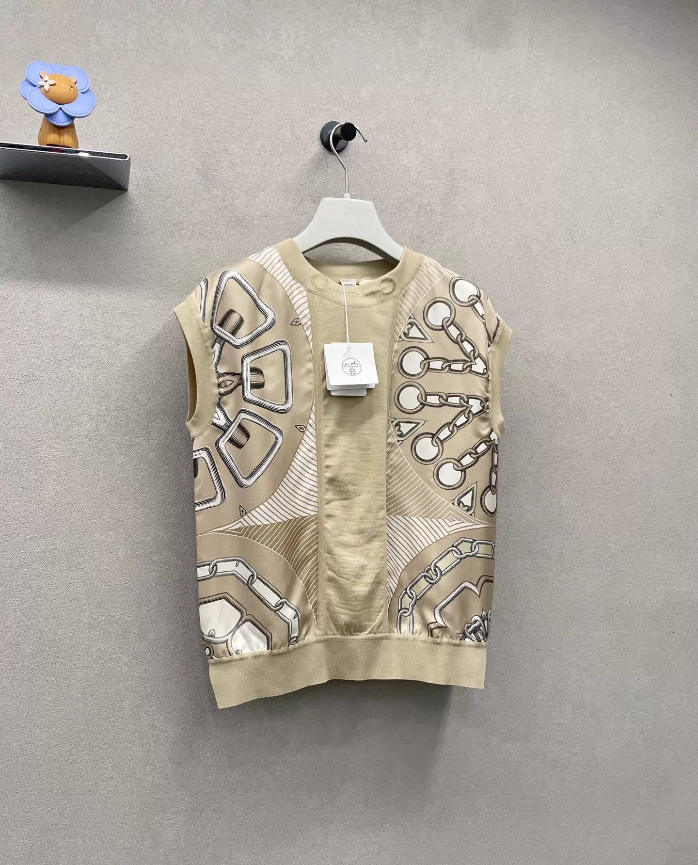 Hermes HERMES Beige Short Chain Geo Print Knitted Satin Women's 34 Size XS / US 0-2 / IT 36-38 - 3 Thumbnail