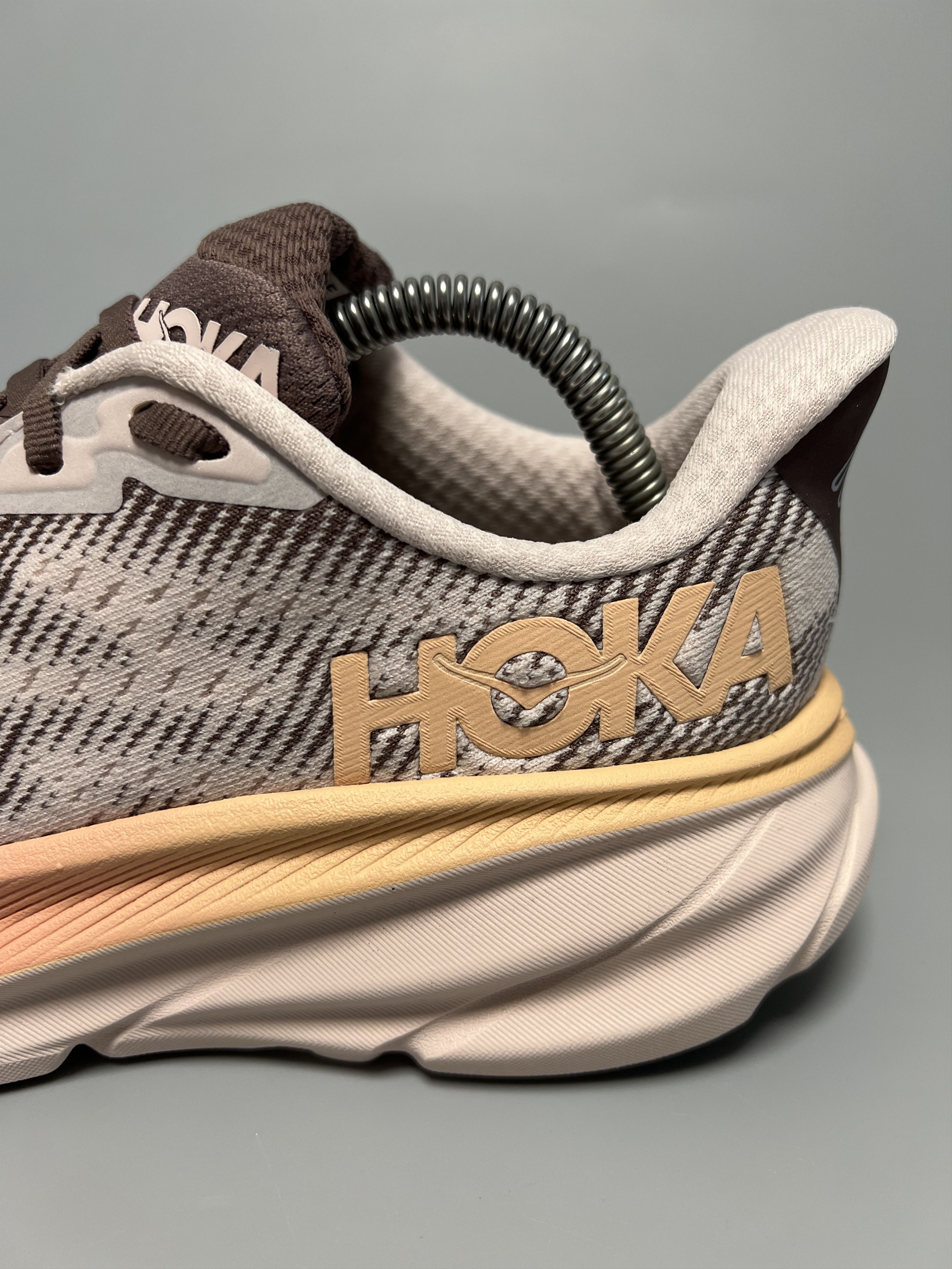 Goretex Hoka One One Clifton 9 GTX Women’s Running Shoes Size US 8 / IT 38 - 9 Thumbnail