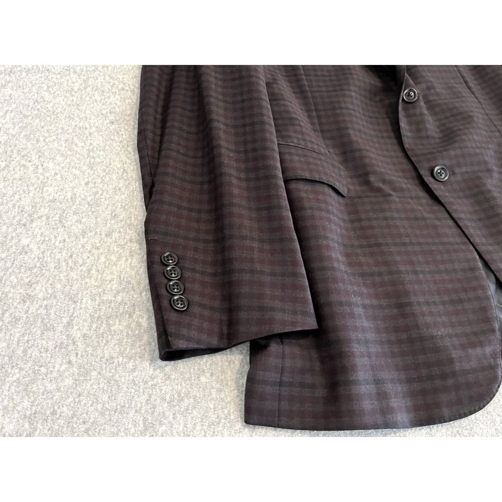 Ermenegildo Zegna Ermenegildo Zegna Trofeo Blazer Jacket Mens 44L Wool Dark Purple Check Long Two-Button Jacket Coat Blazer Mens 44 Dark Purple Wool Blazer Size 44R - 6 Thumbnail