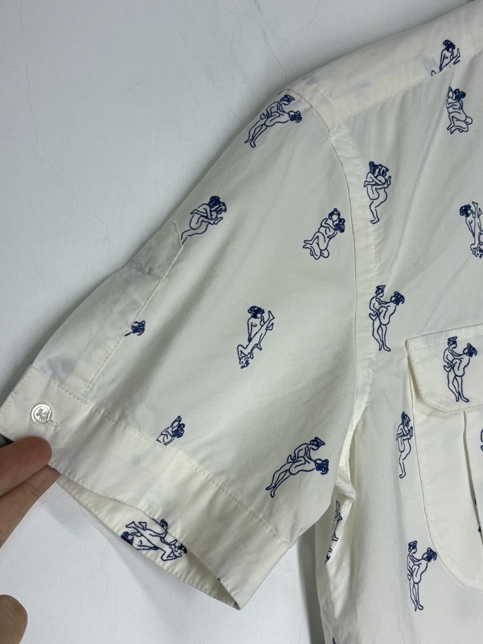 Evisu Evisu Japanese Kamasutra All Over Print Short Sleeve Shirt Size US S / EU 44-46 / 1 - 7 Thumbnail