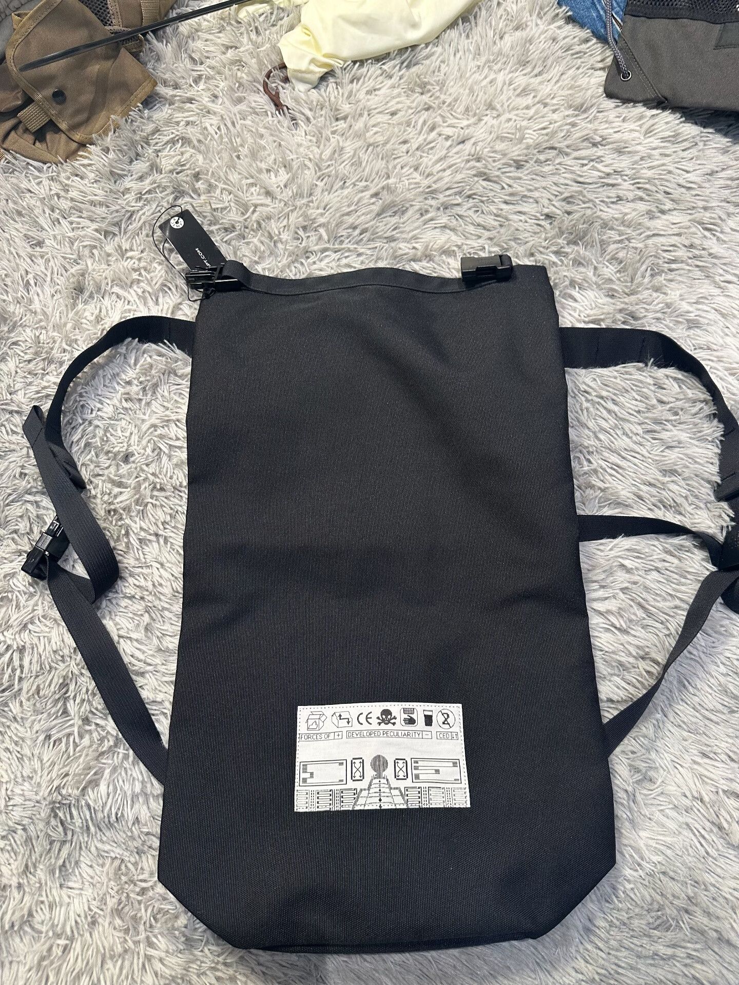 Cav Empt C.E/CAVEMPT Black Backpack Crossbody Size ONE SIZE - 1 Thumbnail