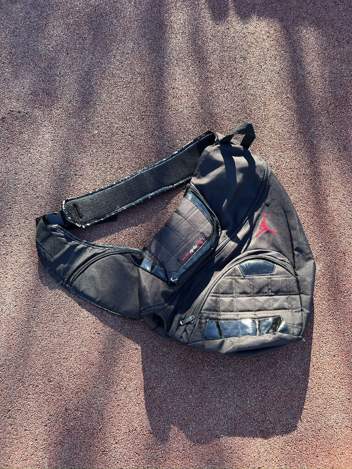 Jordan Brand × Nike × Oakley vintage y2k jordan slingbag Size ONE SIZE - 1 Thumbnail