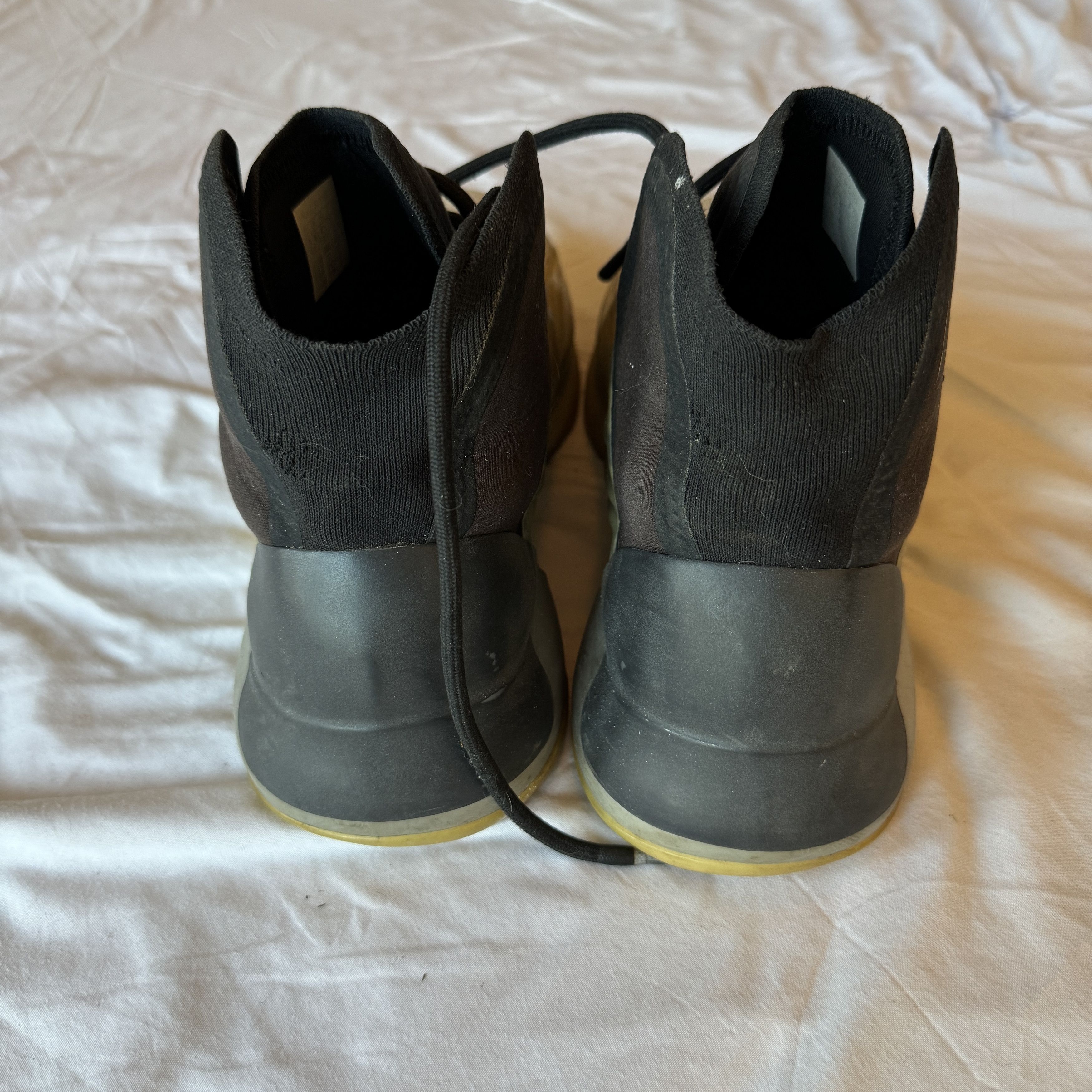Adidas × Yeezy Yzy basketball performance Size US 9 / EU 42 - 4 Thumbnail
