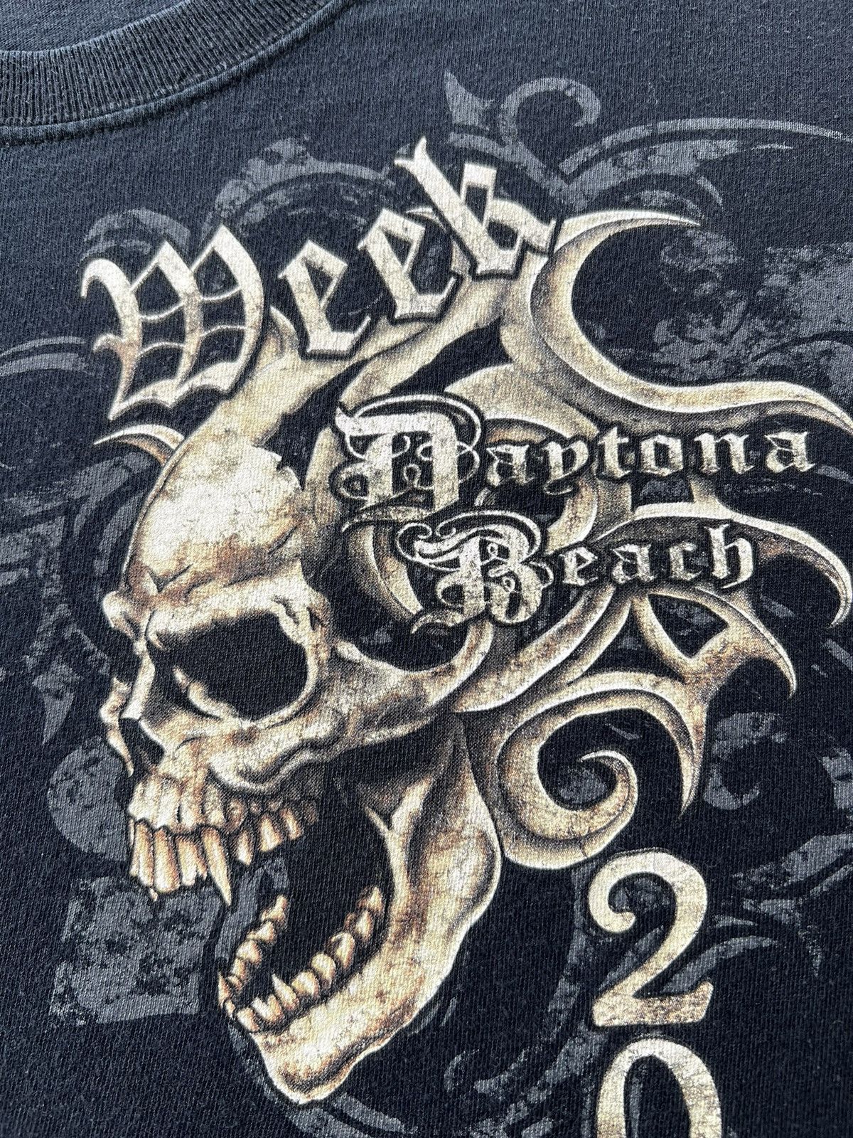 Vintage Vintage 2011 Bike Week Daytona Beach Skull Harley Y2k Tshirt Size US M / EU 48-50 / 2 - 6 Thumbnail