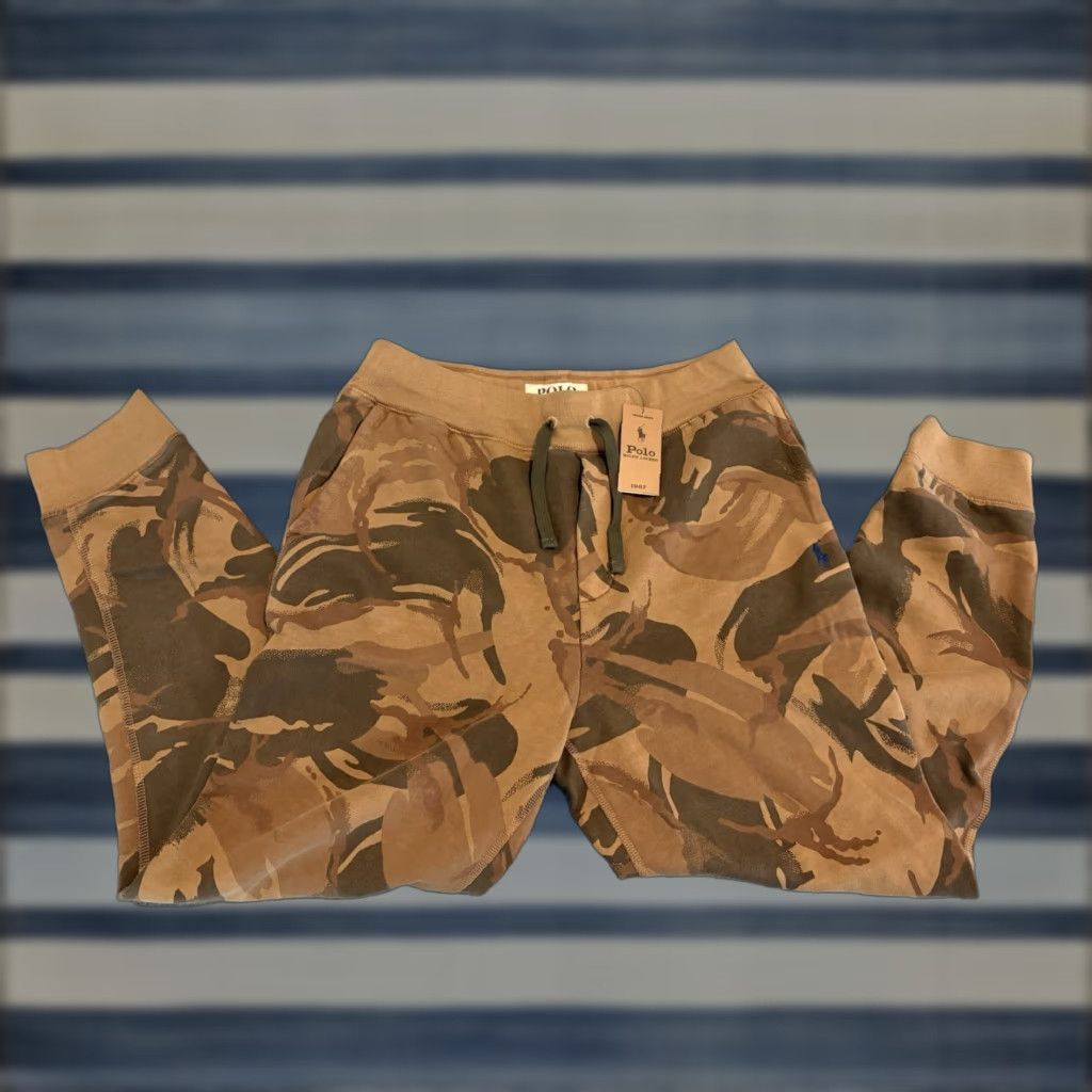 Polo Ralph Lauren Polo Ralph Lauren Denim & Supply Sweatpants Pants Brown Camo L Mens Regular Drawstring Fleece Cotton Polyester Pants Brown Camouflage Large Size US L / EU 52-54 / 3 - 1 Thumbnail