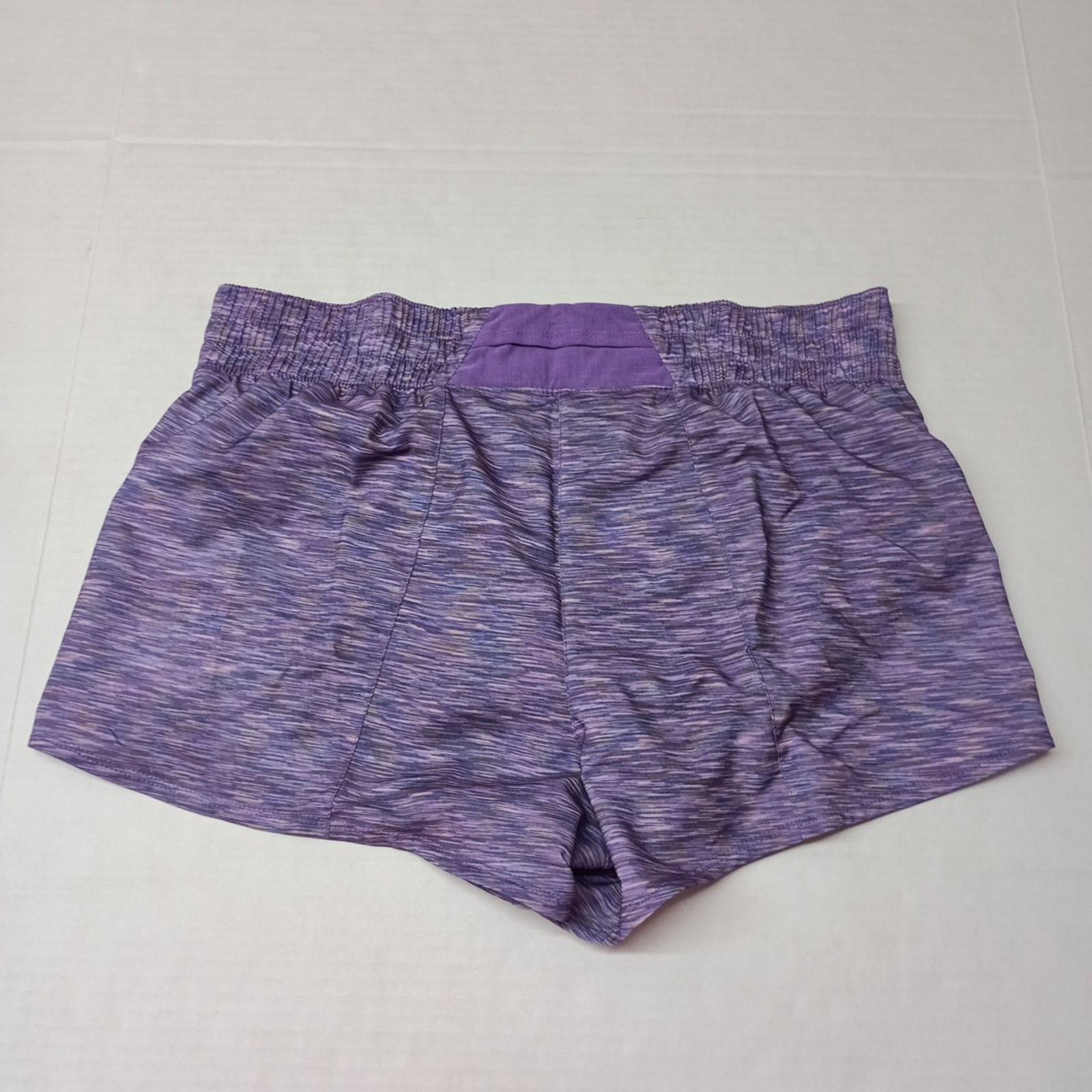 Nike Nike Training Shorts Dri Fit Loose Fit Liner Womens L Purple Size 34" / US 12 / IT 48 - 6 Thumbnail