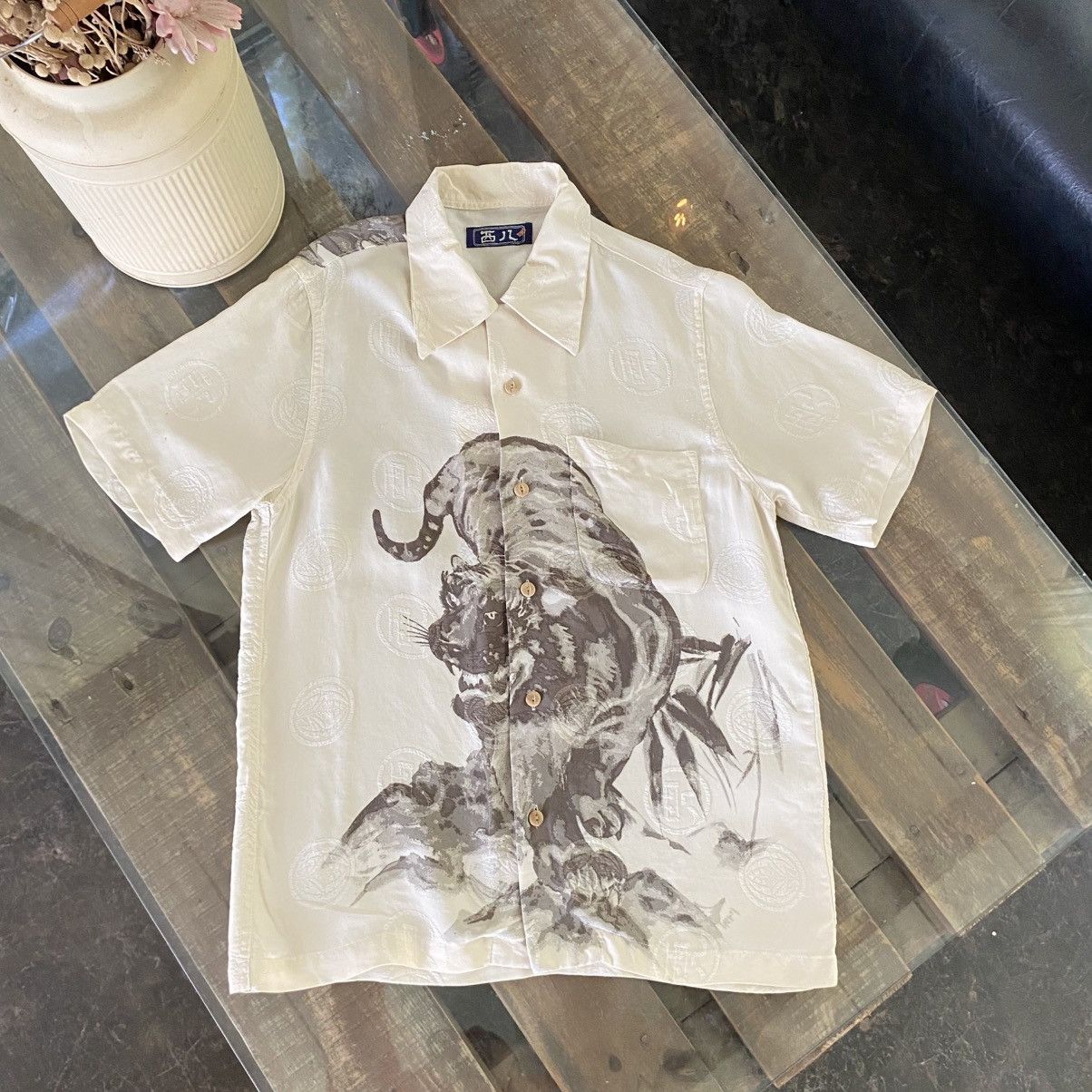 Designer Japan Brand Ivory Ink Tiger Shirt Size US M / EU 48-50 / 2 - 9 Thumbnail