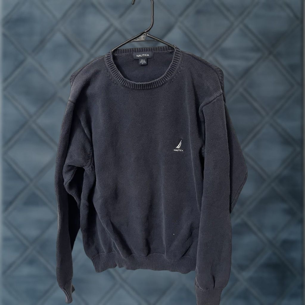 Nautica VINTAGE Nautica Mens Sweater Men Large Navy Blue Knit Crew Neck Logo Pullover All Seasons - Regular Fit Long Sleeve Size US L / EU 52-54 / 3 - 1 Thumbnail