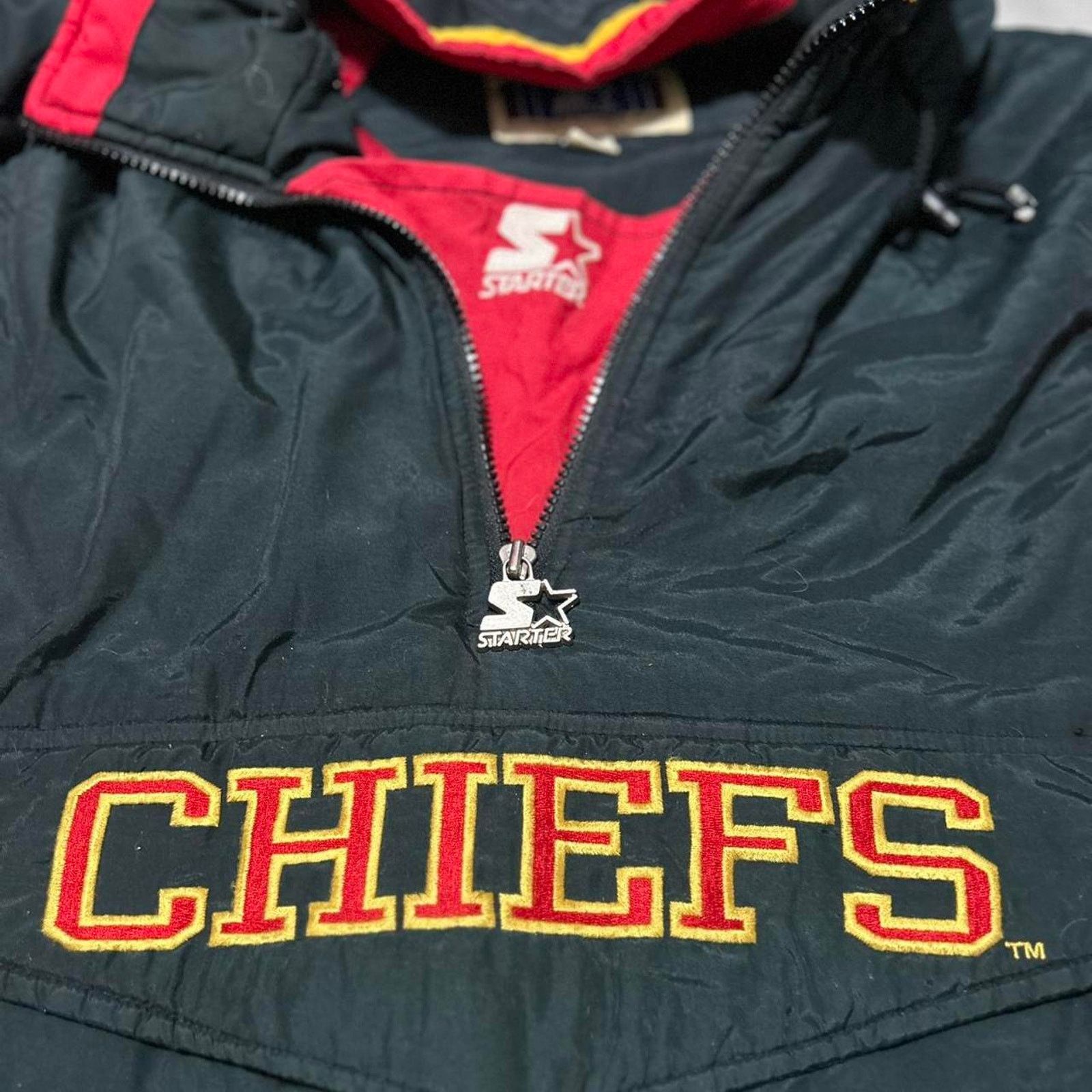 Starter Vintage 90s Hood Pullover Puffer Kansas City Chiefs Starter Size US L / EU 52-54 / 3 - 3 Thumbnail