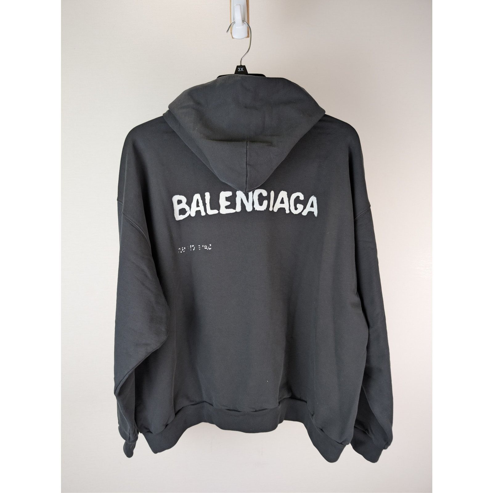 Balenciaga o1rshd1 Hand-Drawn Logo Cotton Hoodie in black Size US L / EU 52-54 / 3 - 10 Thumbnail